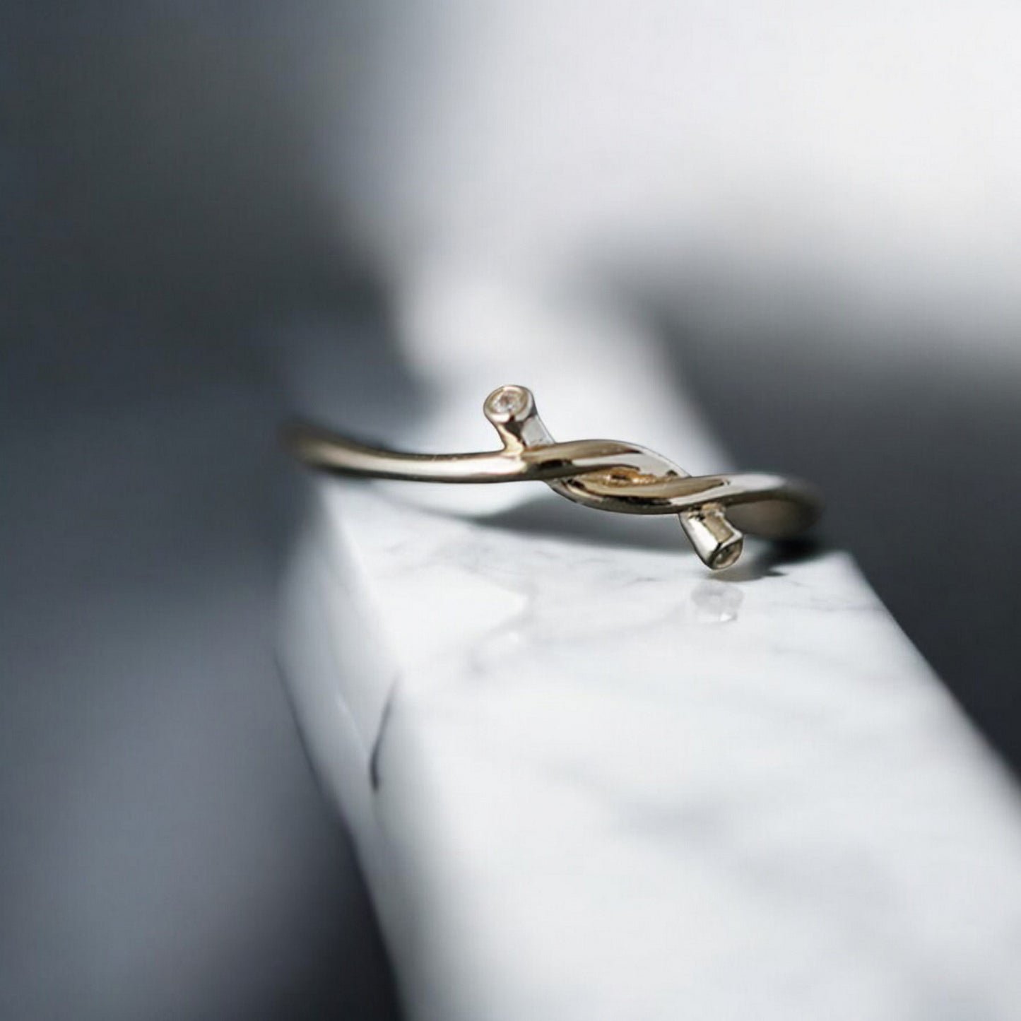 9K Pure Gold Minimal Style Zircon Tie the knot Stacking Ring