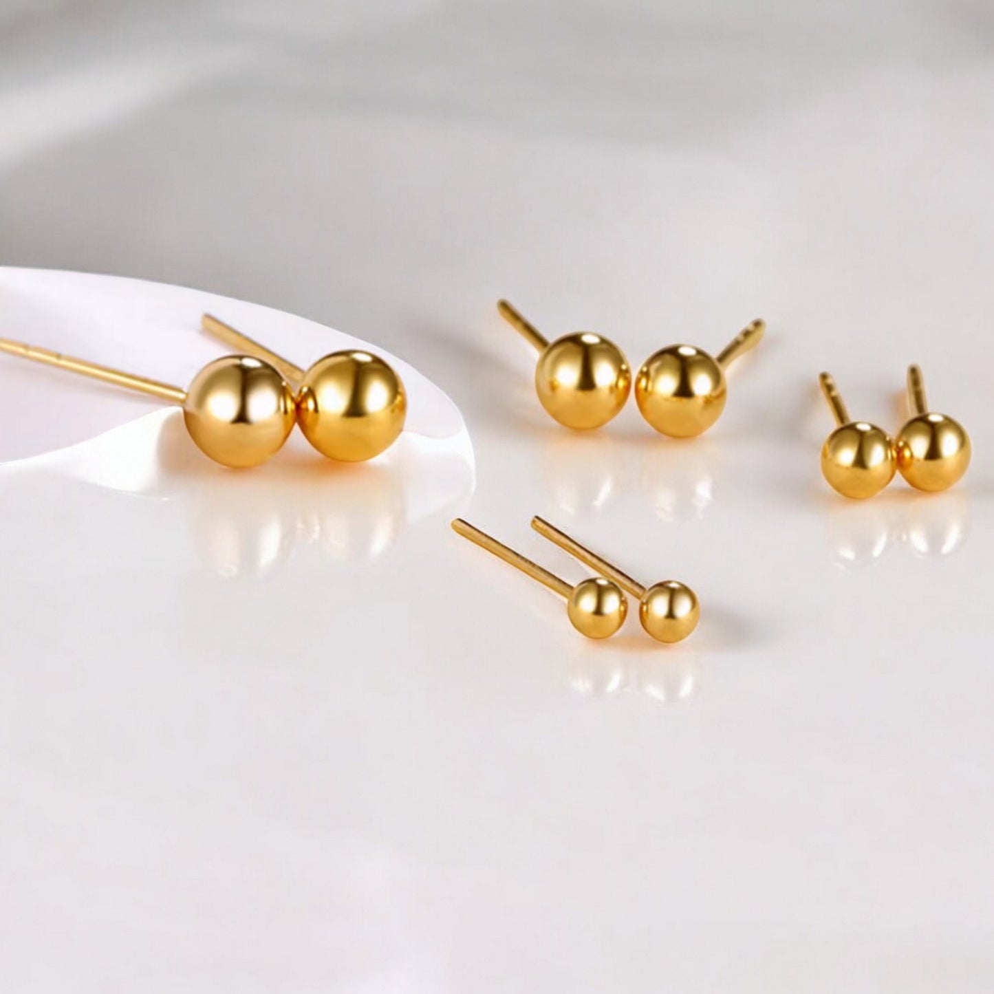 18k Pure Yellow Gold Minimal Ball Stud Earrings