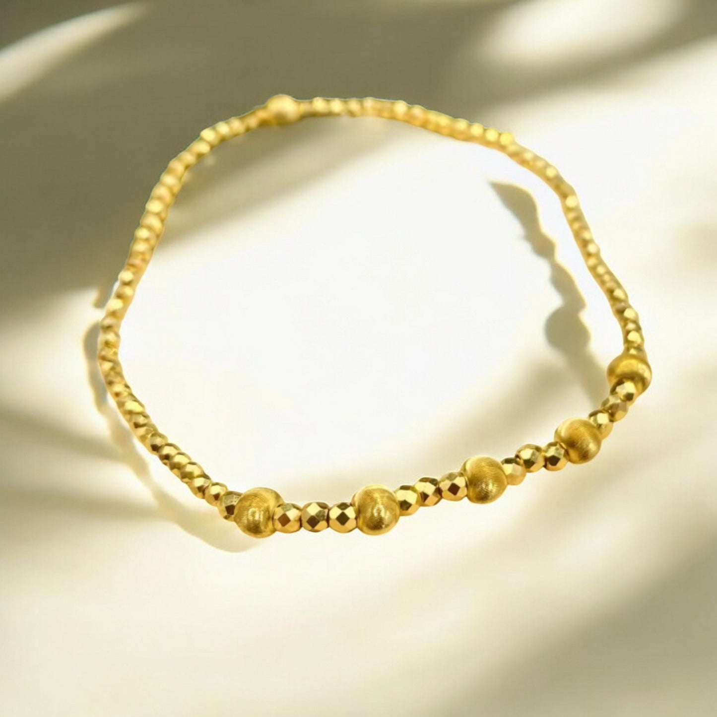 18K Gold Pearlescent Round Cat Eye Beads Elastic Bracelet