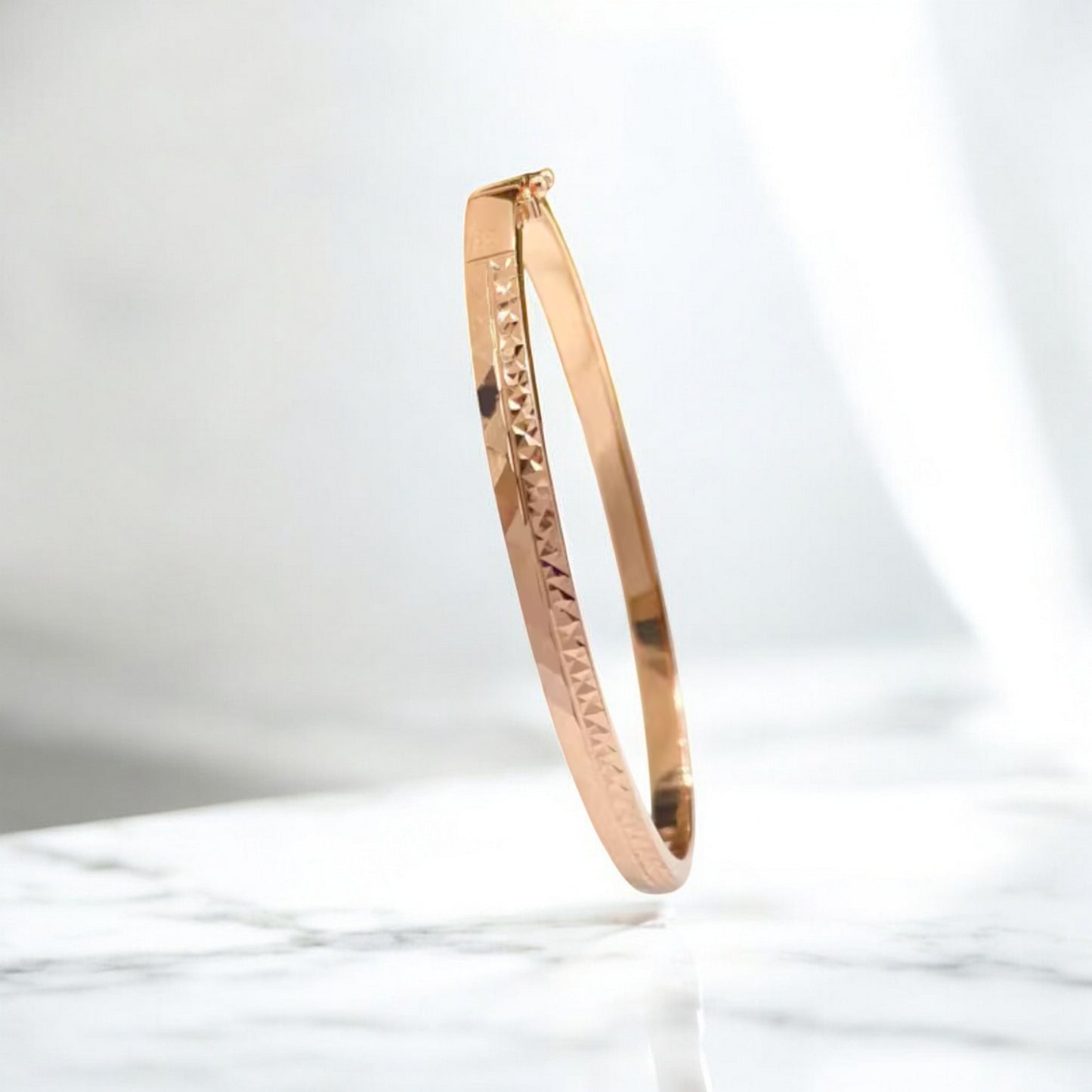 18K Rose Gold Bangle Bracelet