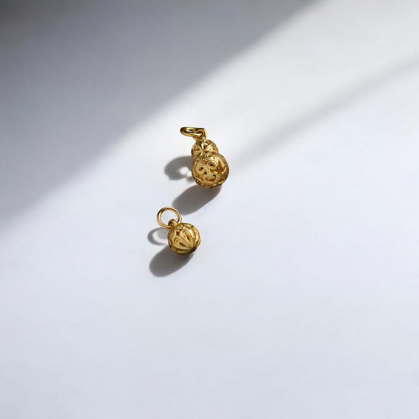 24K 999 Pure Gold Engraving Gourd Bead Mini D.I.Y Charm