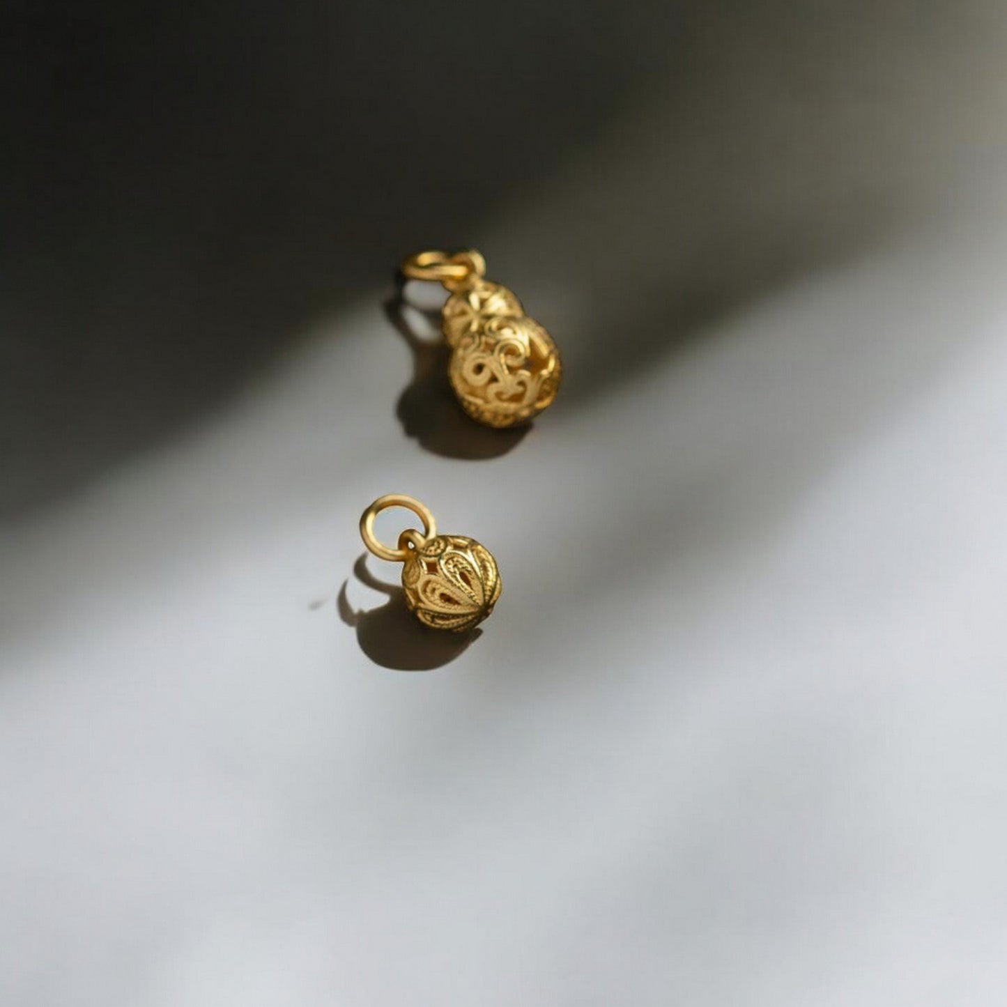 24K 999 Pure Gold Engraving Gourd Bead Mini D.I.Y Charm