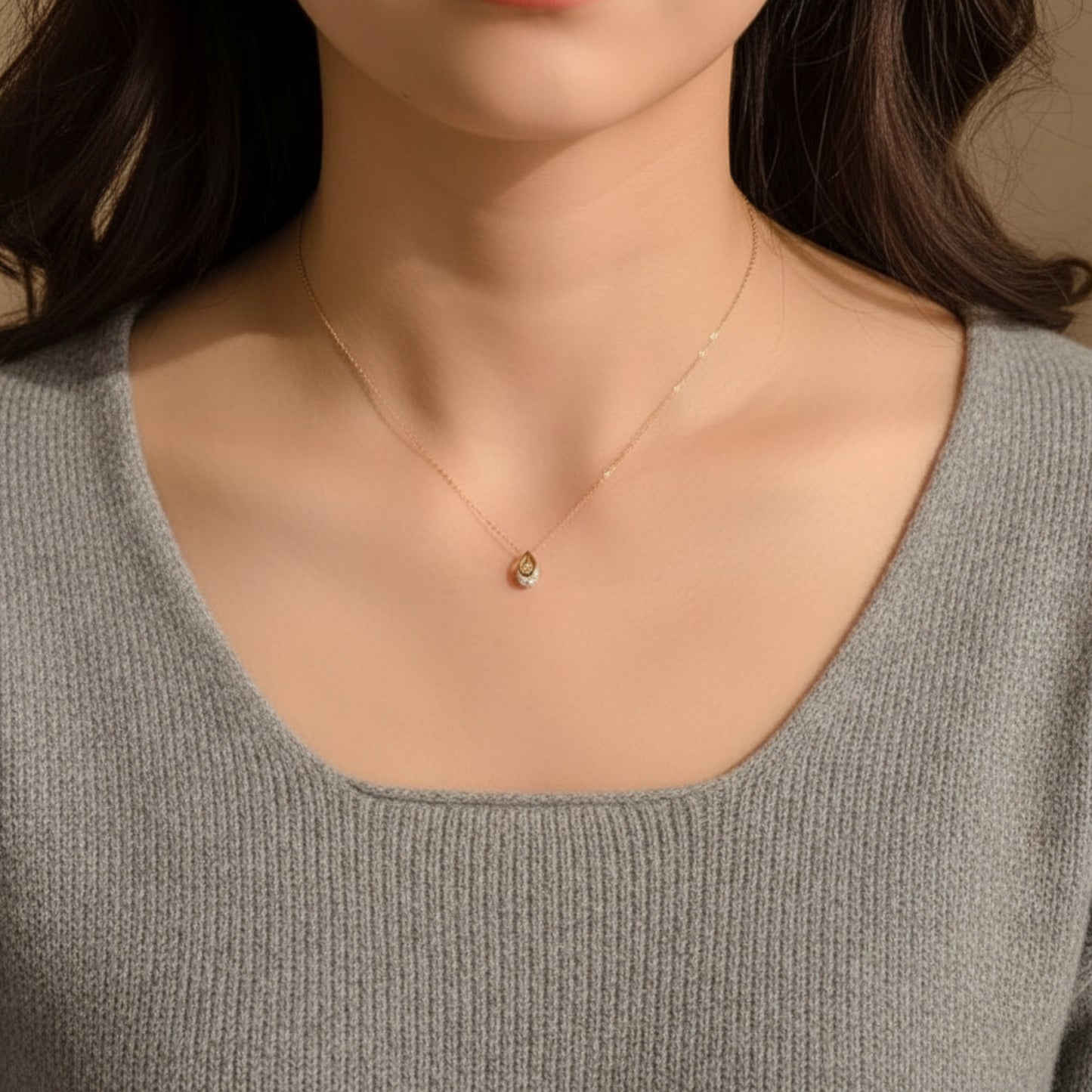 14K Gold Dainty Waterdrop Zircon Pendant