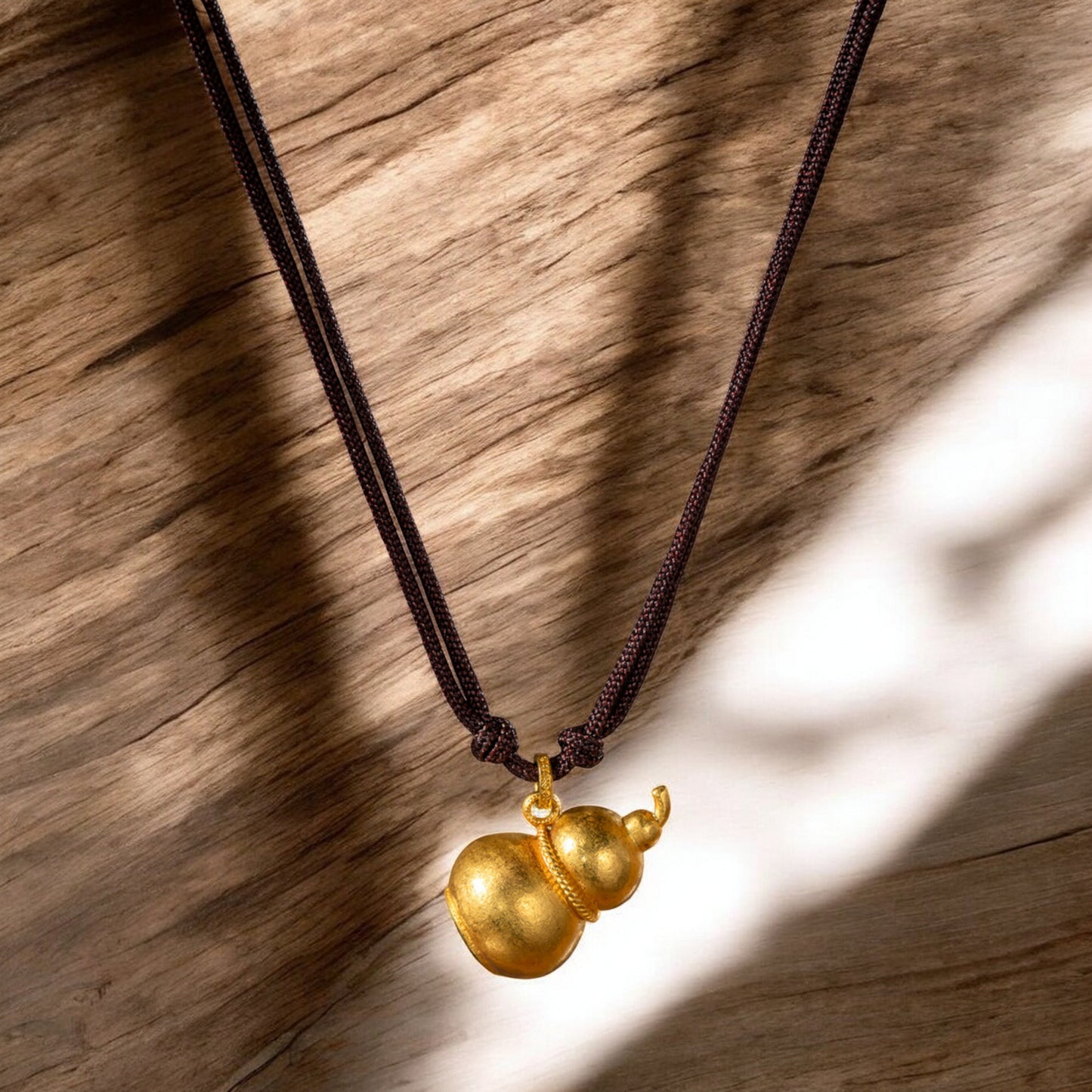 24k 999 Gold Lucky Hand-Engraved Cloisonné Gourd Pendant Rope Necklace