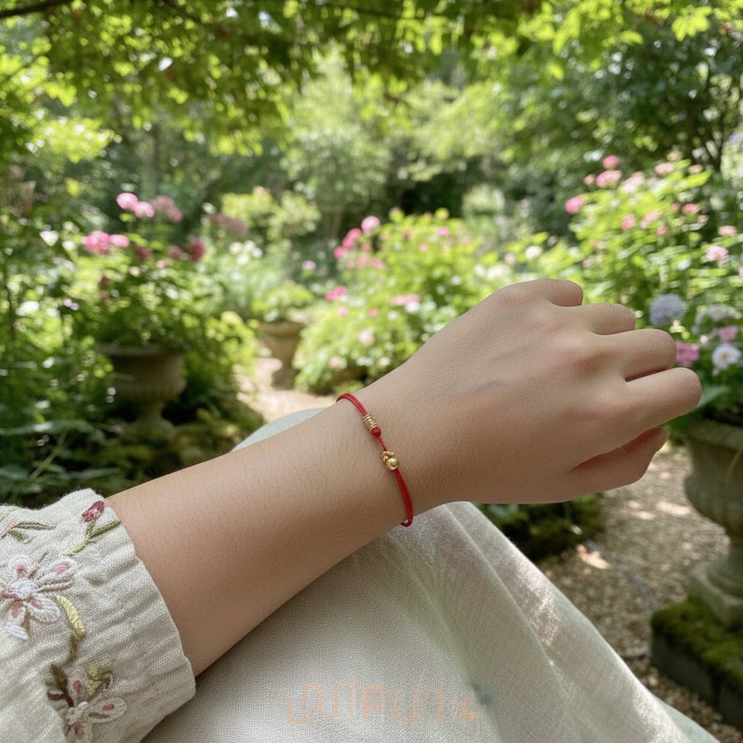 24k 999 Gold Lucky Natural Diamond Gourd Charm Red String Bracelet