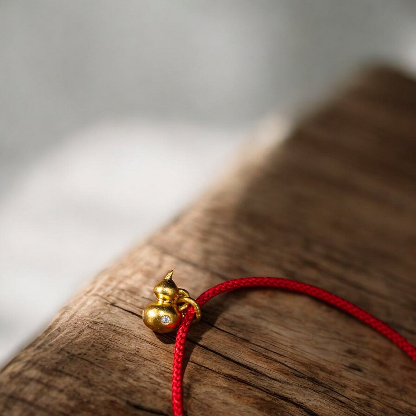 24k 999 Gold Lucky Natural Diamond Gourd Charm Red String Bracelet