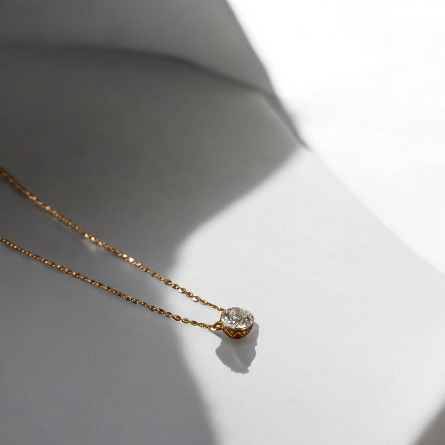18K Pure Gold Minimal Diamond Prongless Setting Sparkling Pendant Necklace