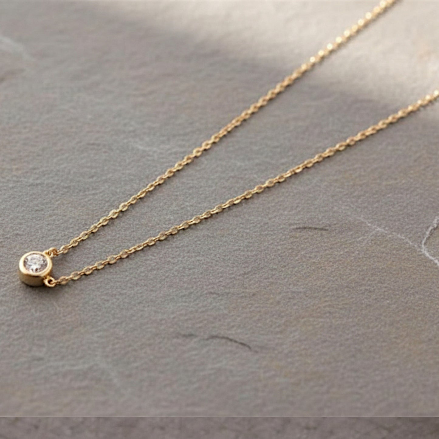 18K Pure Gold Minimal Diamond Sparkling Pendant Necklace