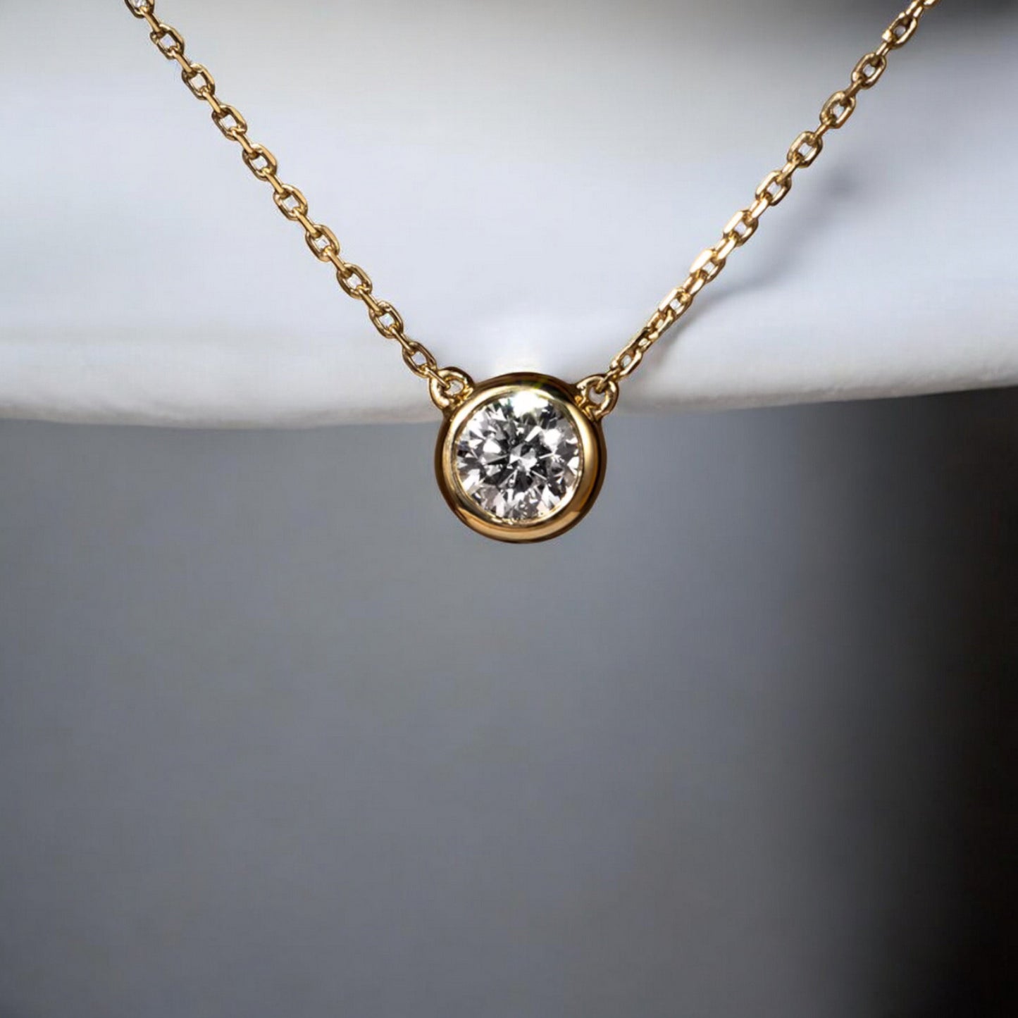 18K Pure Gold Minimal Diamond Sparkling Pendant Necklace