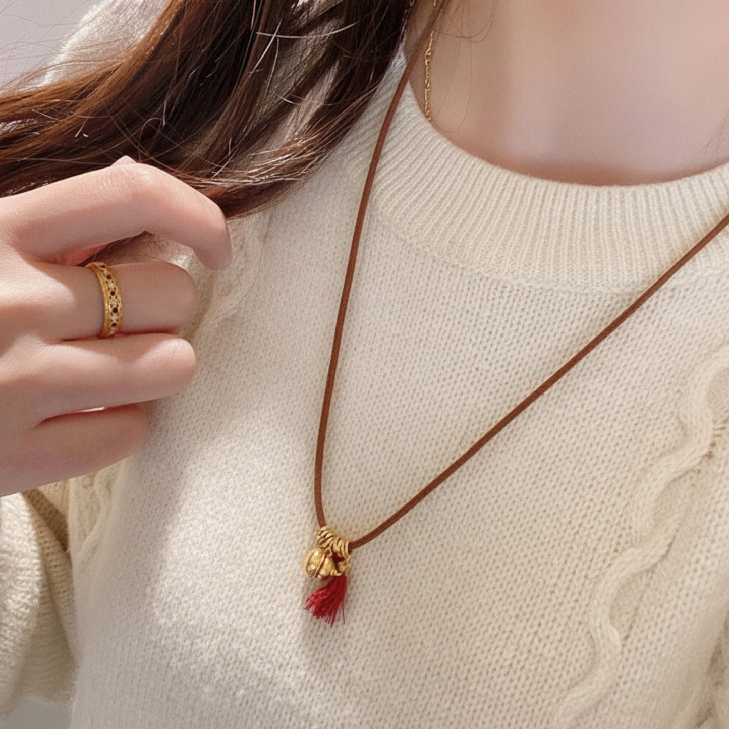 24k 999 Gold Lucky Gourd Cloisonné Enamel Hammered Charm Red String Bracelet