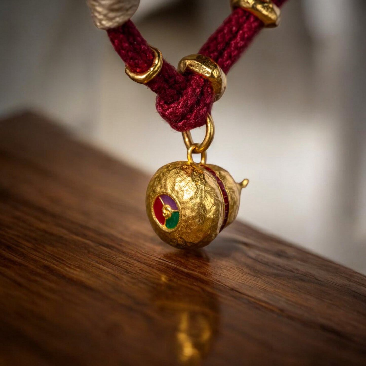 24k 999 Gold Lucky Gourd Cloisonné Enamel Hammered Charm Red String Bracelet