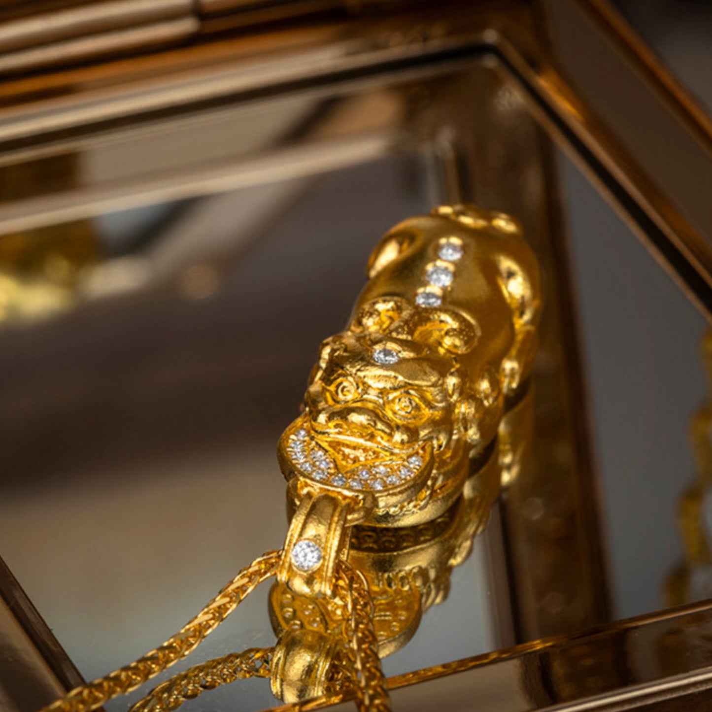 24K Real Gold Diamond Chinese Coin Mythical Beast Pixiu Pi Yao Necklace Pendant