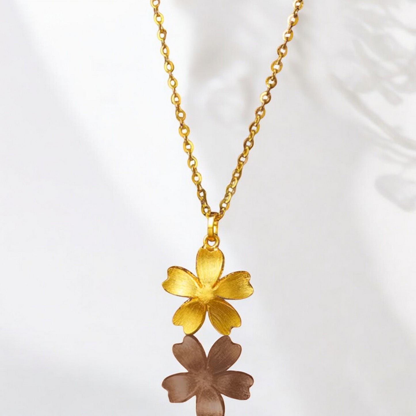 24K 999 5G Gold Sparkling  Cherry Blossom Flower Pendant Necklace