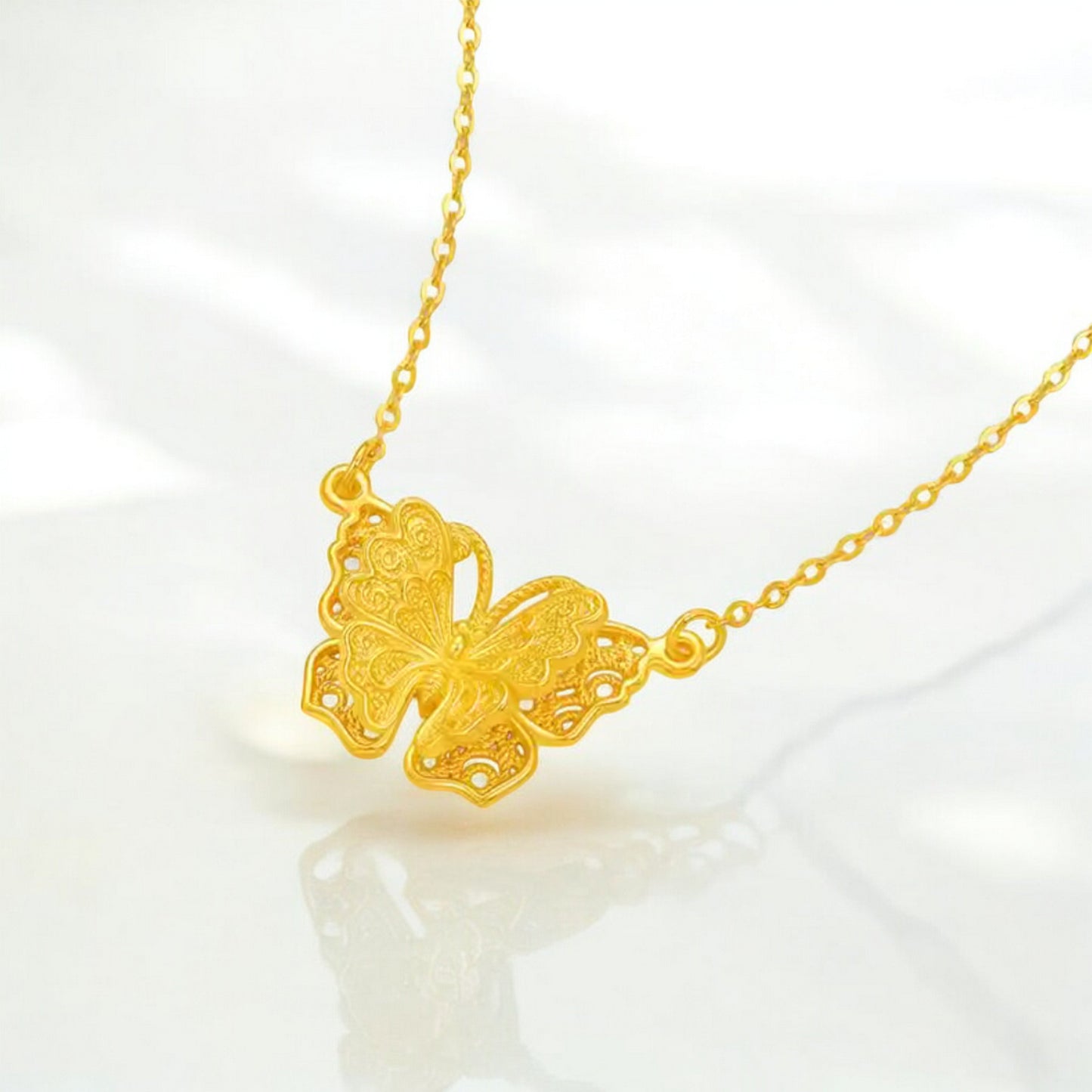 18K Gold Butterfly Pendant Necklace