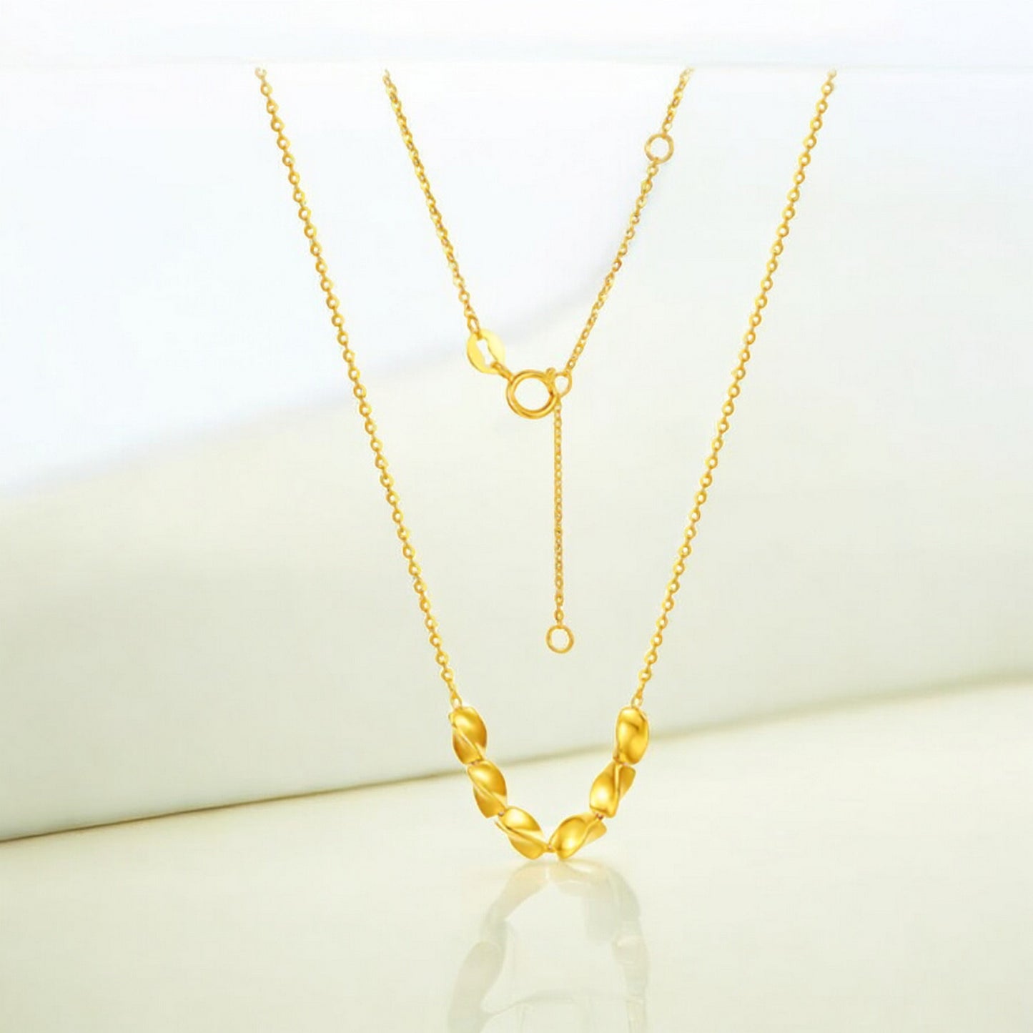18K Gold Pendant Necklace
