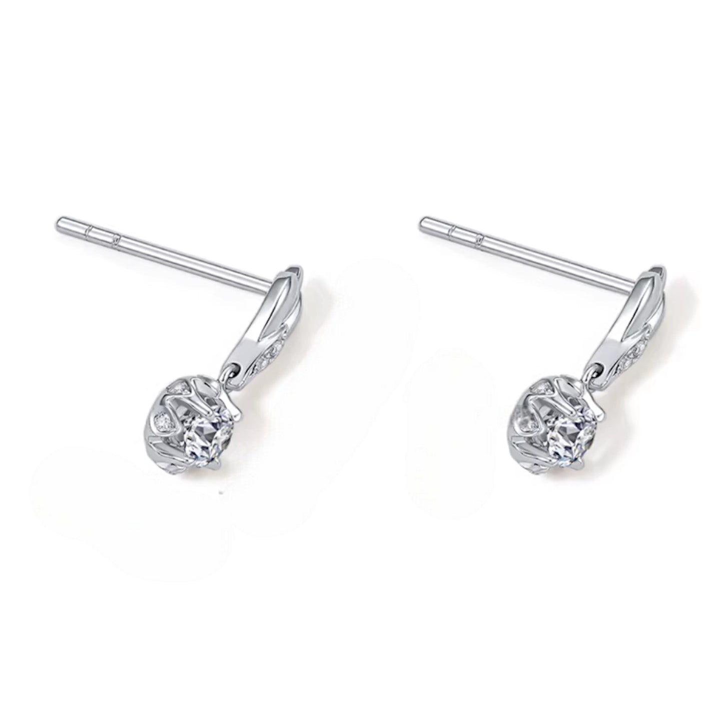 18K White Gold Minimal Sparkling Diamond Earrings