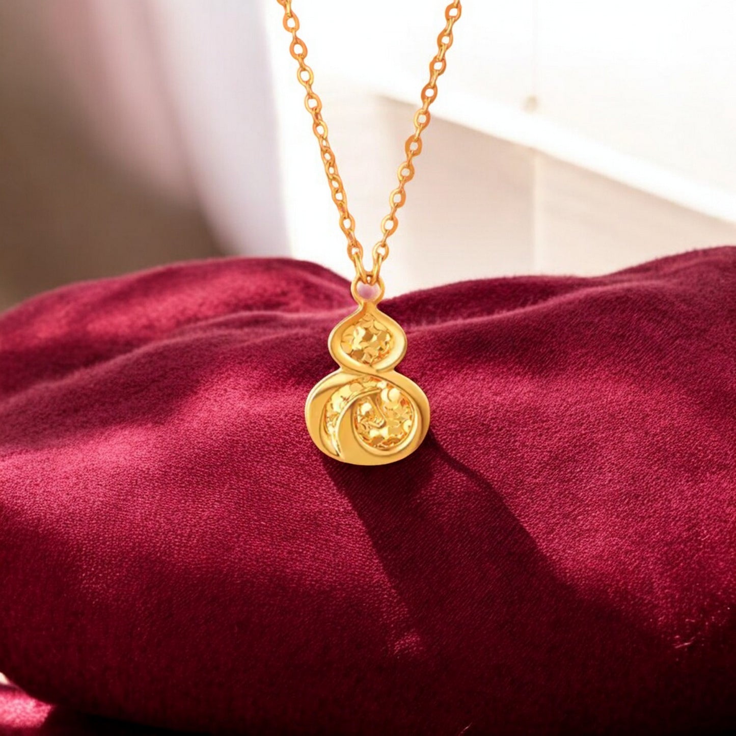 24K 999 5G Gold Lucky Sparkling Gourd Pendant Minimal Necklace