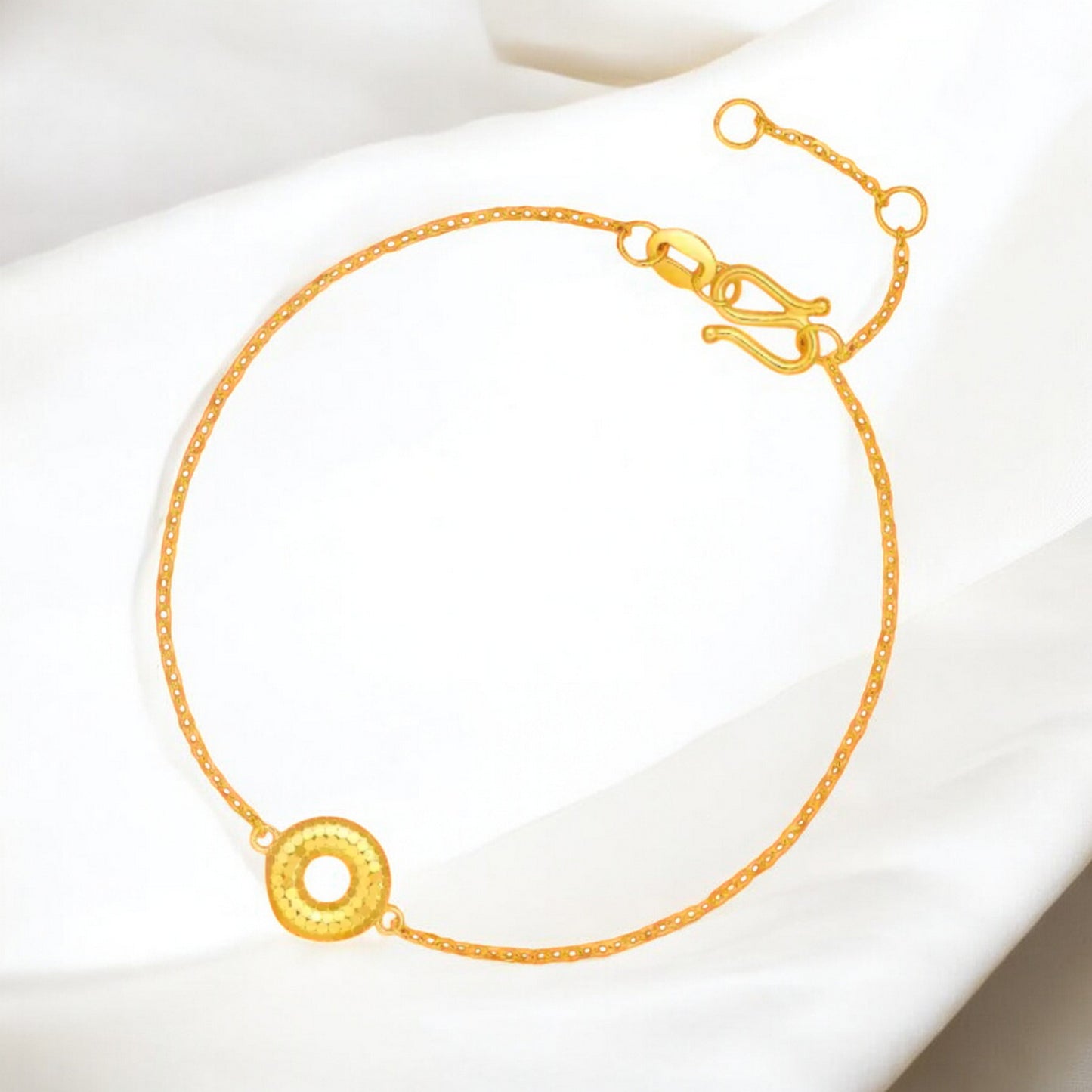 24K 5G 999 Gold Sparkling Round Charm Bracelet