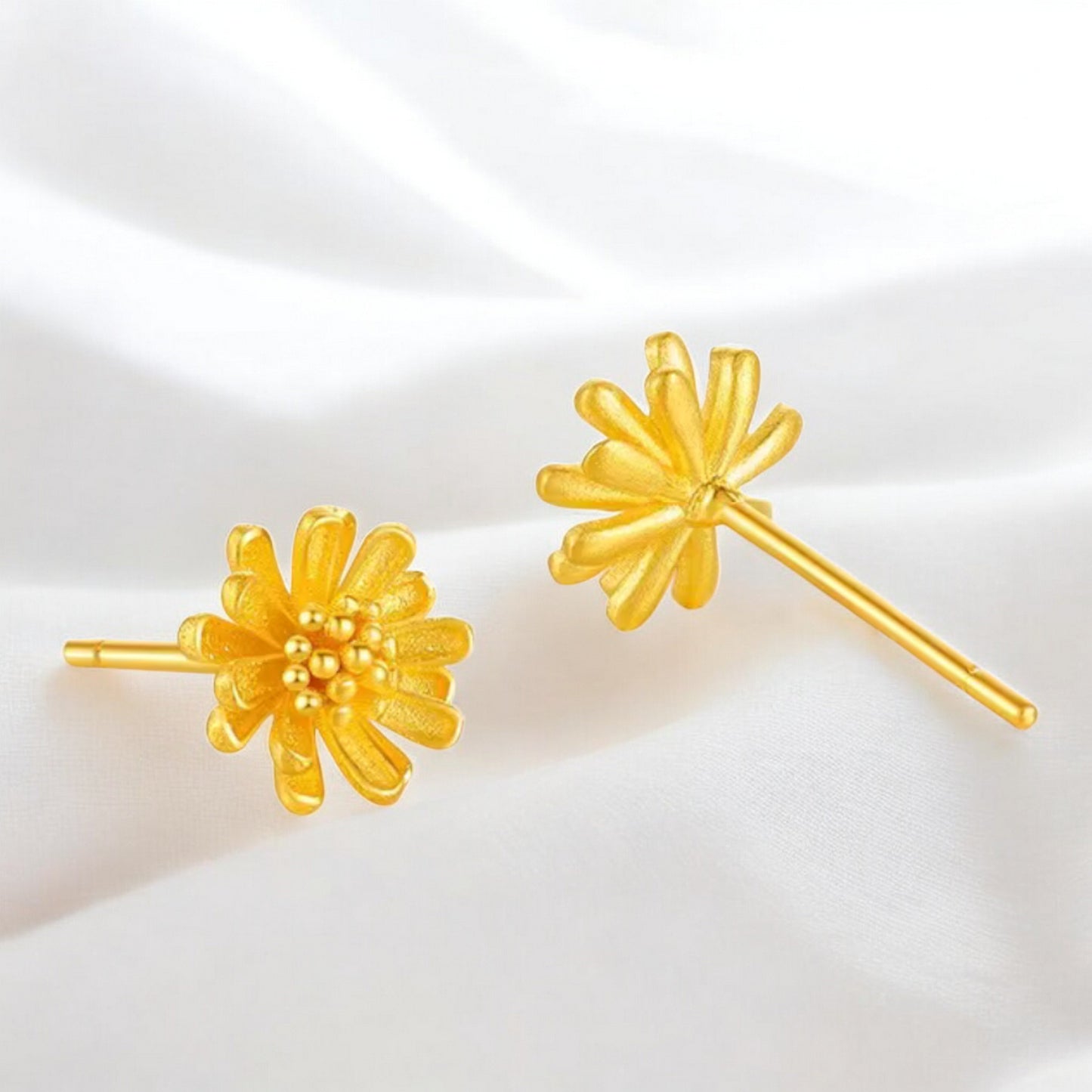24K 5G Gold Chrysanthemum Daisy Flower Stud Earrings