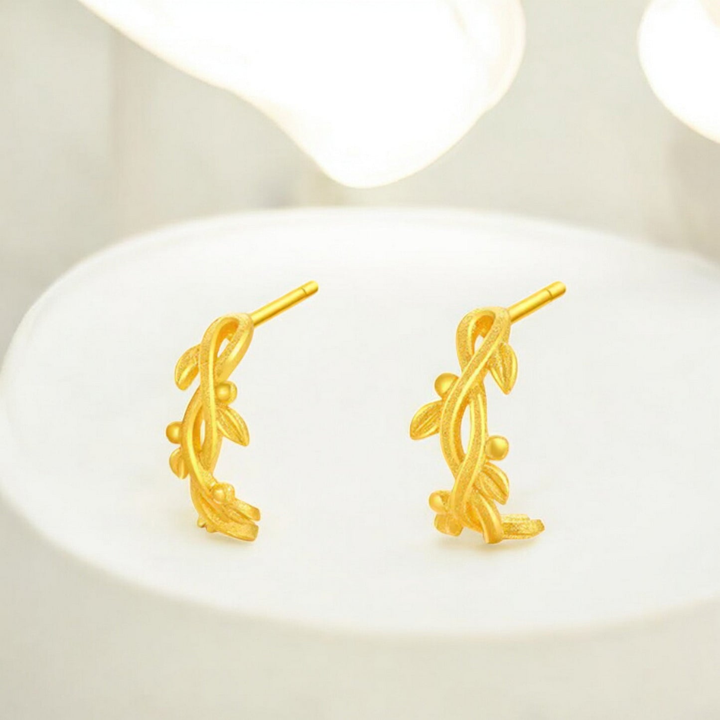 24K 5G Gold Leaf Stud Earrings