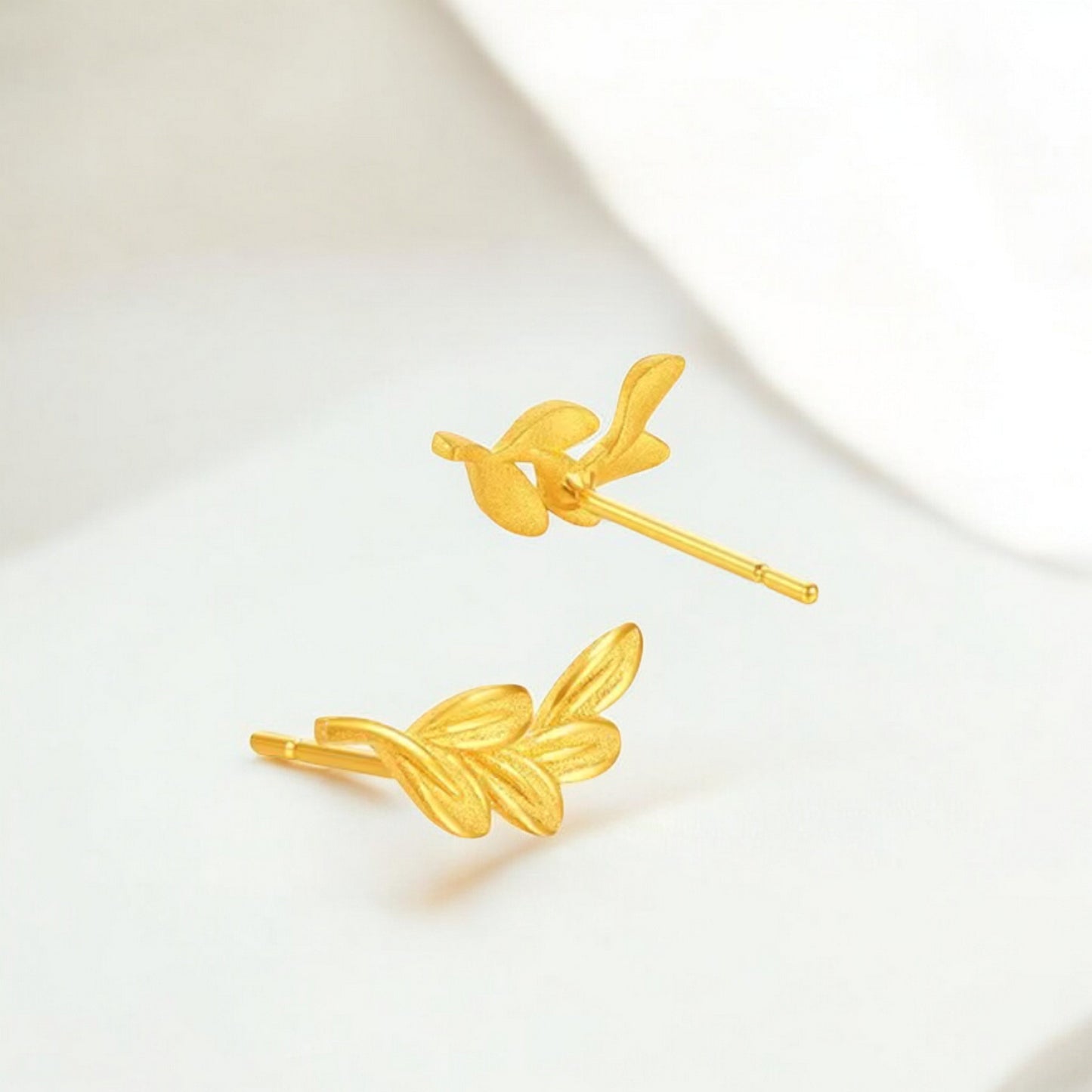 24K 5G Gold Leaf Stud Earrings