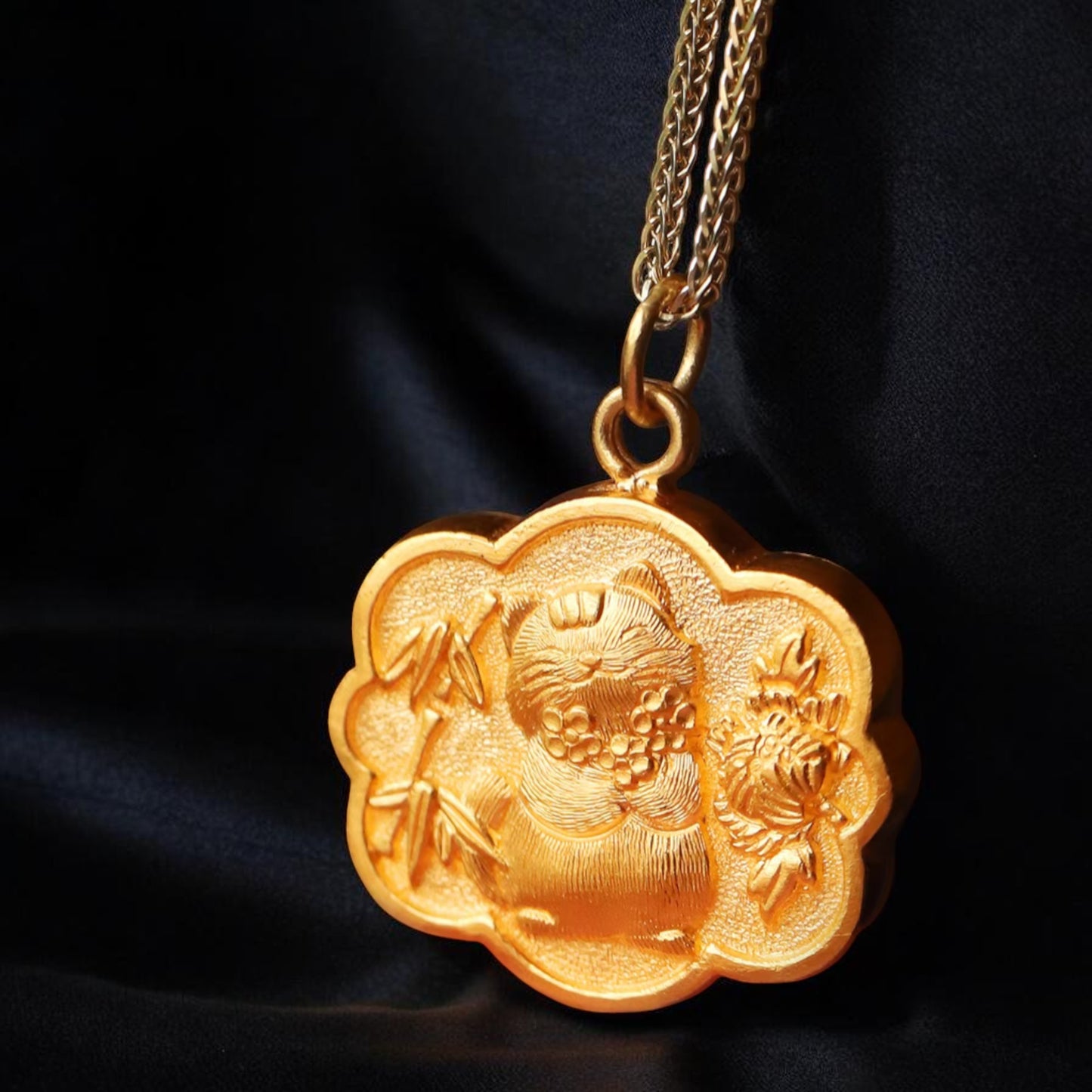 24K 999 Gold Engraved Cat Kitty Double Side Pendant