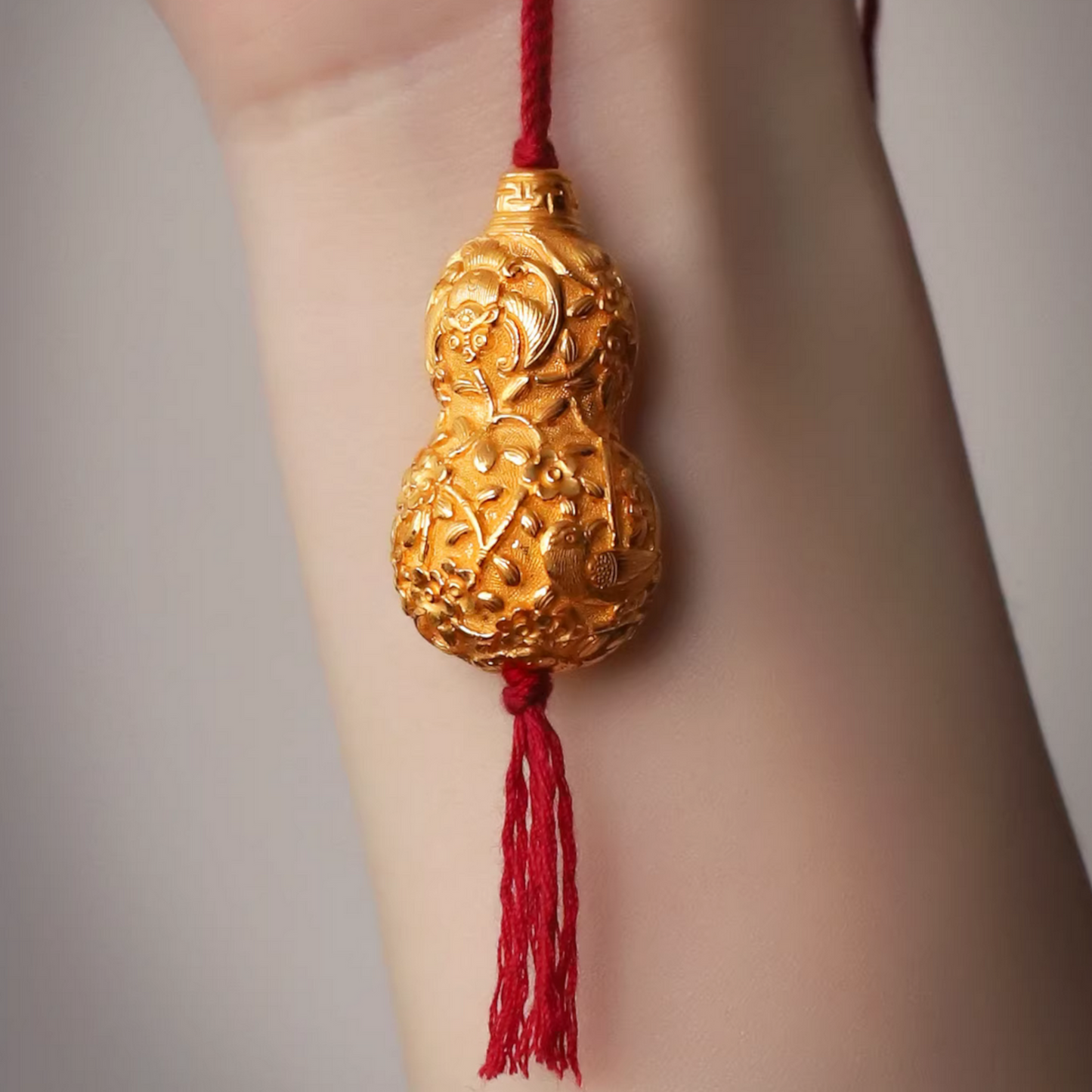 24K 999 Gold Engraved Magpie Cherry blossom Auspicious Gourd Pendant