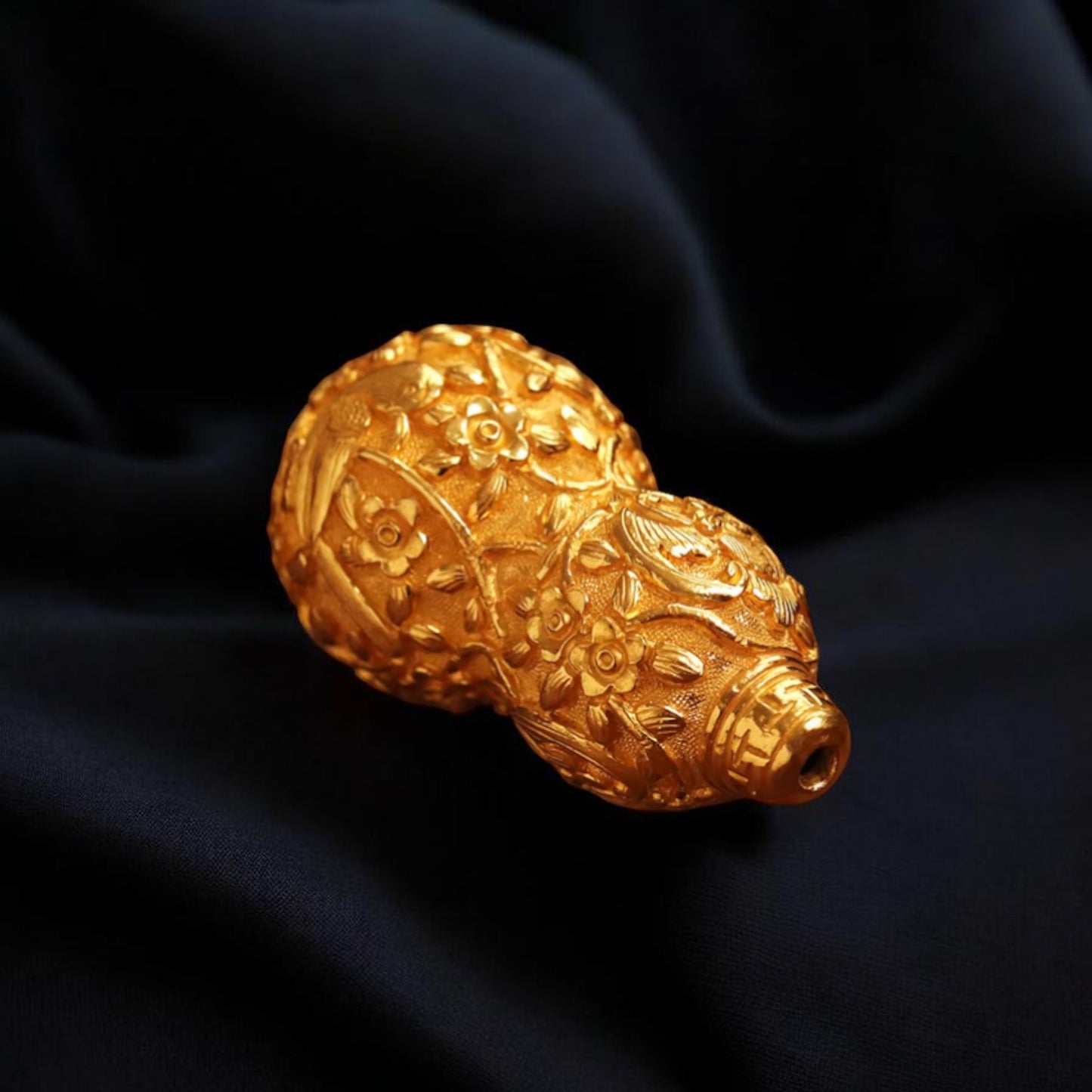 24K 999 Gold Engraved Magpie Cherry blossom Auspicious Gourd Pendant