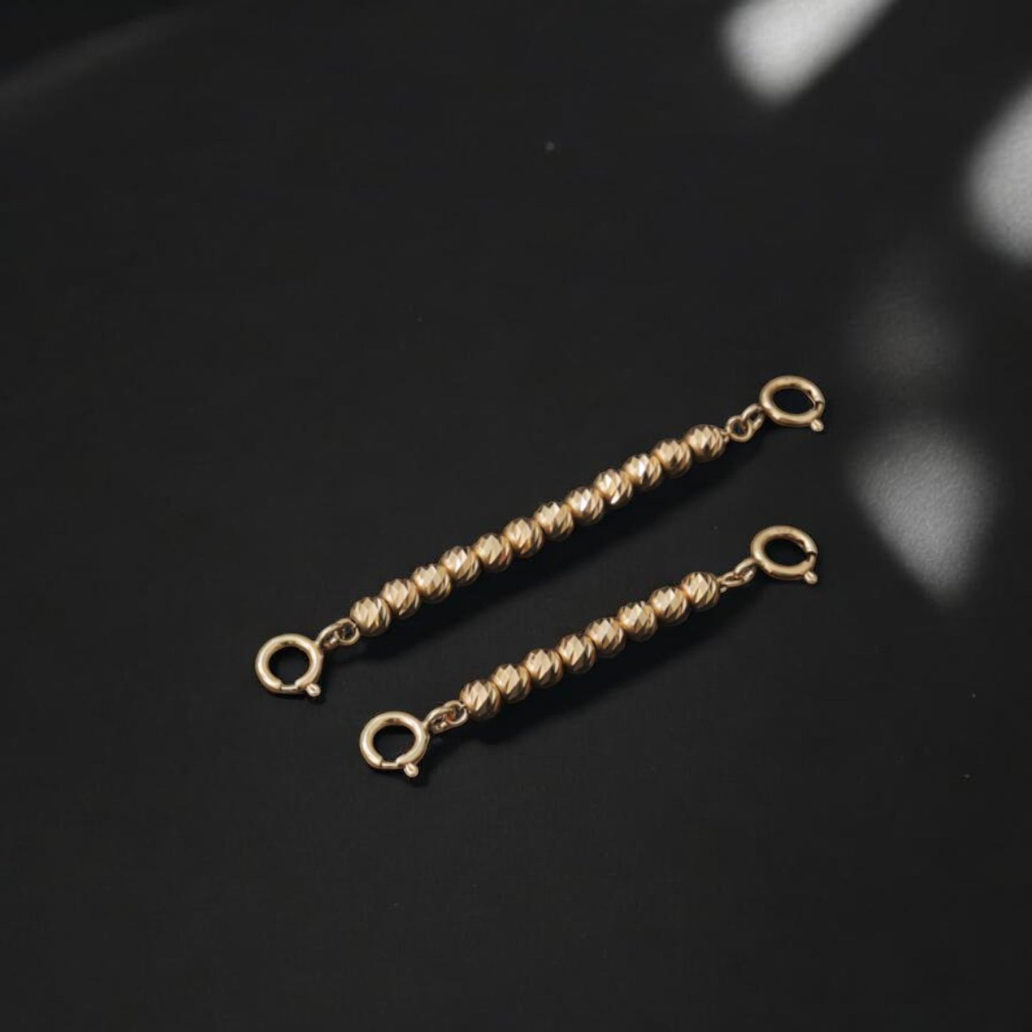 14K Gold Minimal Sparkling Laser-Cut Round Extension Chain Buckle