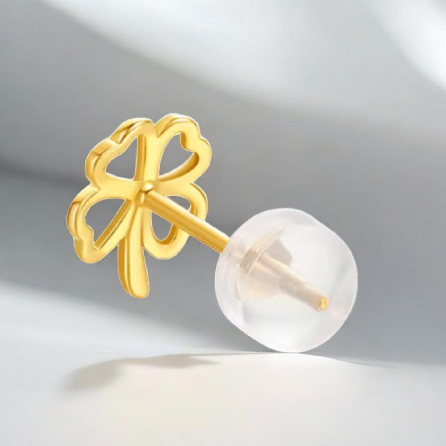 18K Gold Lucky Clover Stud Earrings