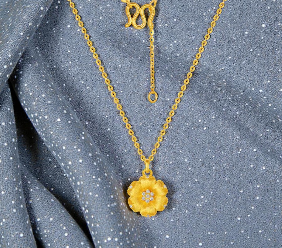 24K 999 5G Gold Flower Diamond Pendant Necklace