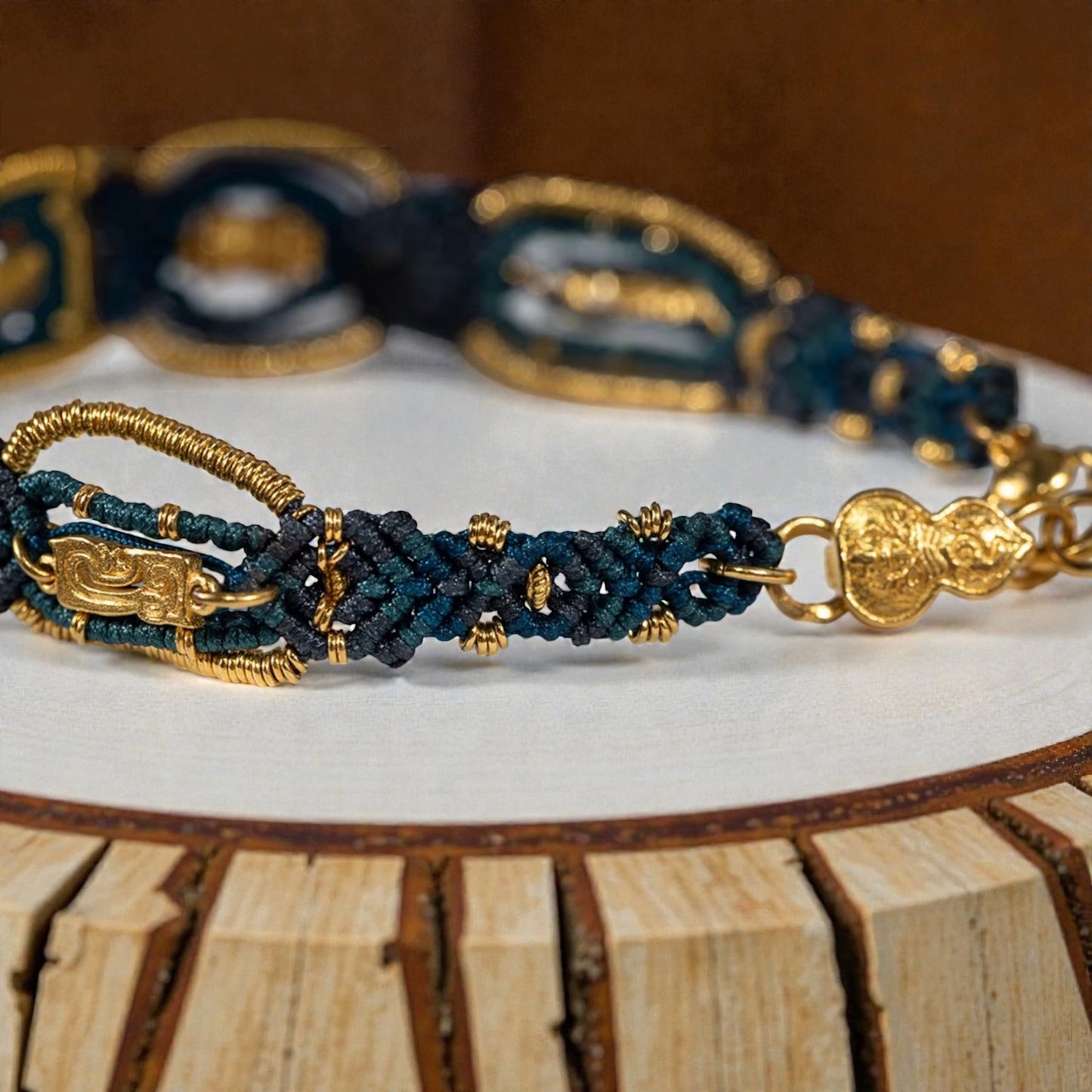 24k 999 Gold Beads Animal-mask Pattern Knot Hand-Woven Rope Bracelet