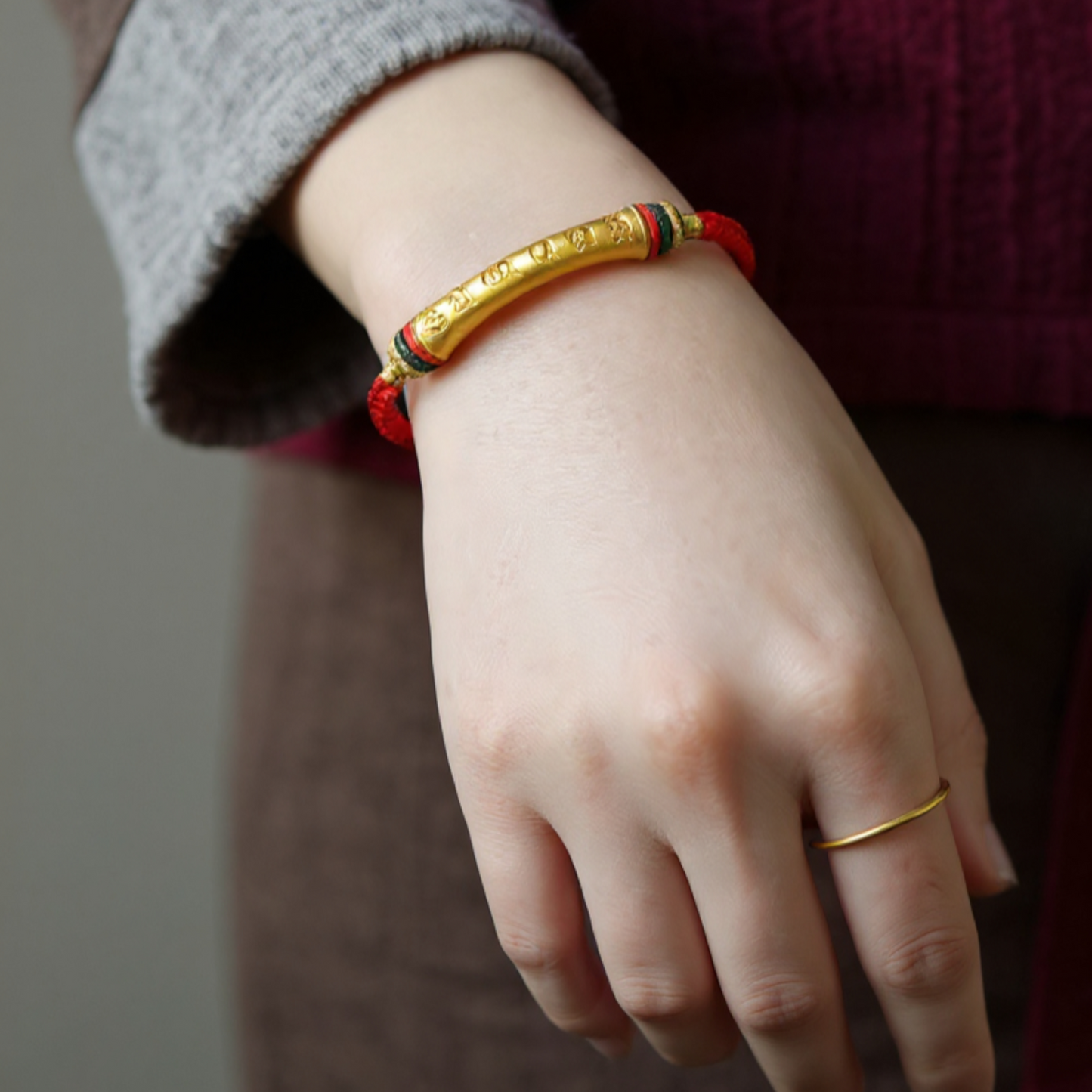 24k 999 Gold Om Mani Padme Hum The Six-Word Mantra Charm Bracelet