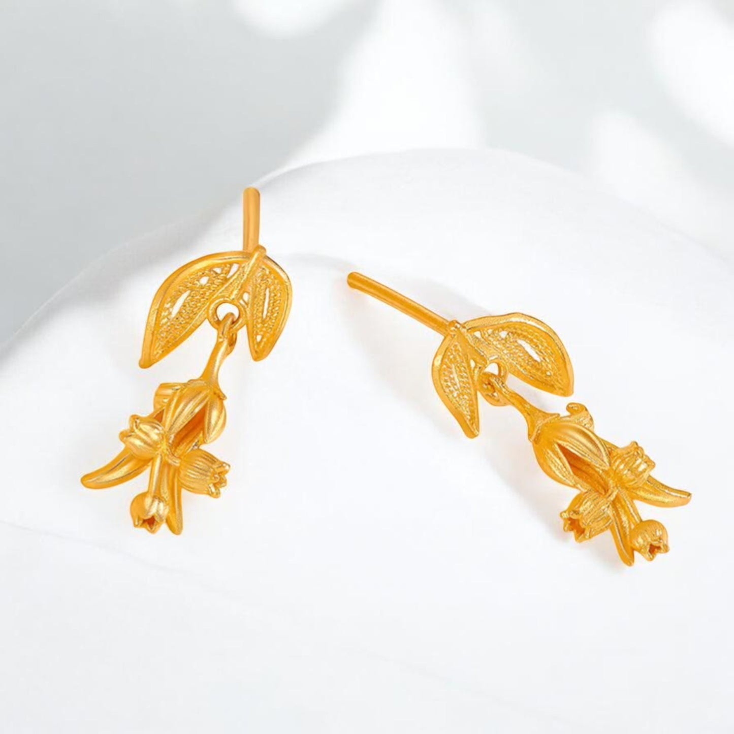 24K 999 Gold Lily Flower Elegant Stud Earrings