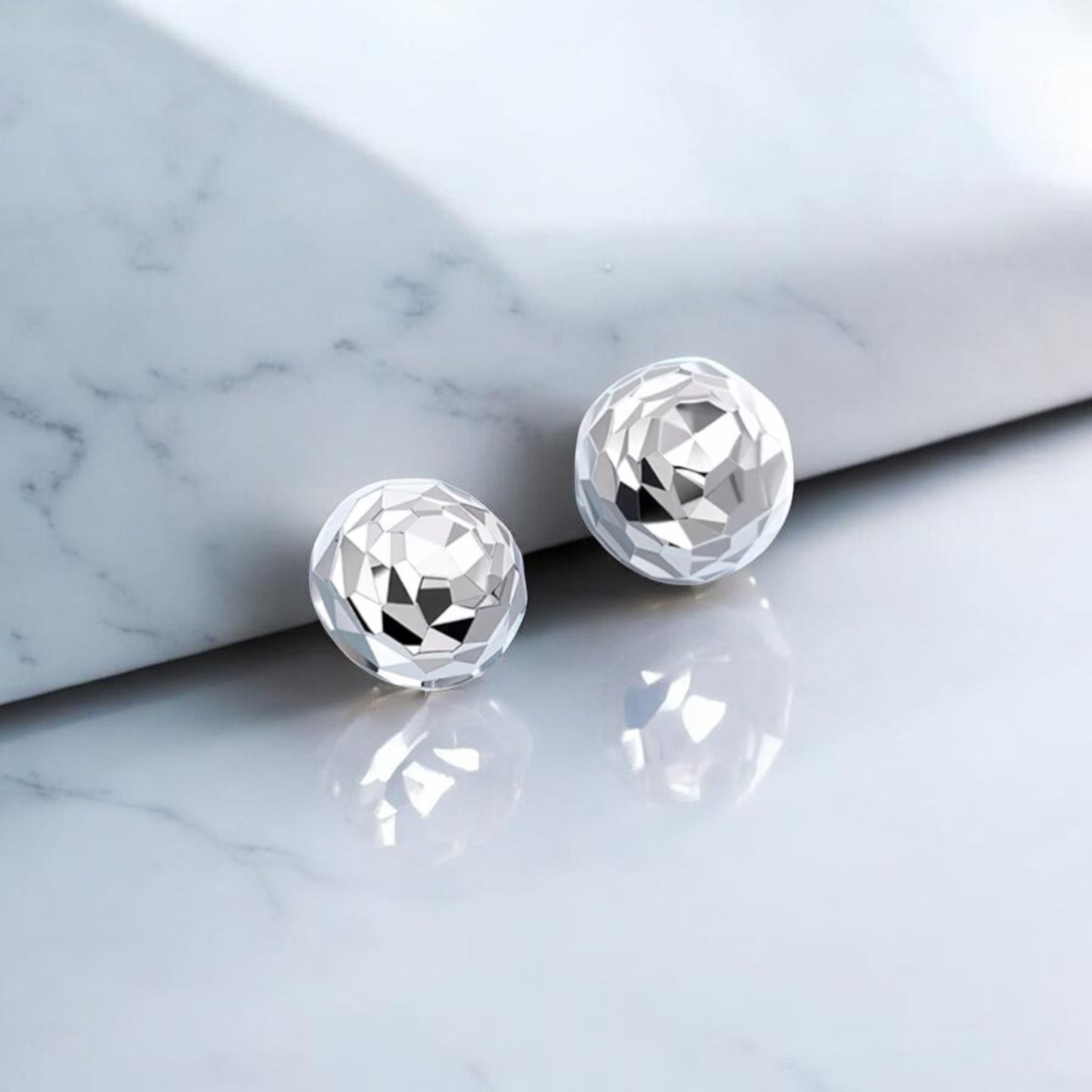 Pt950 Minimal Square Round Stud Earrings