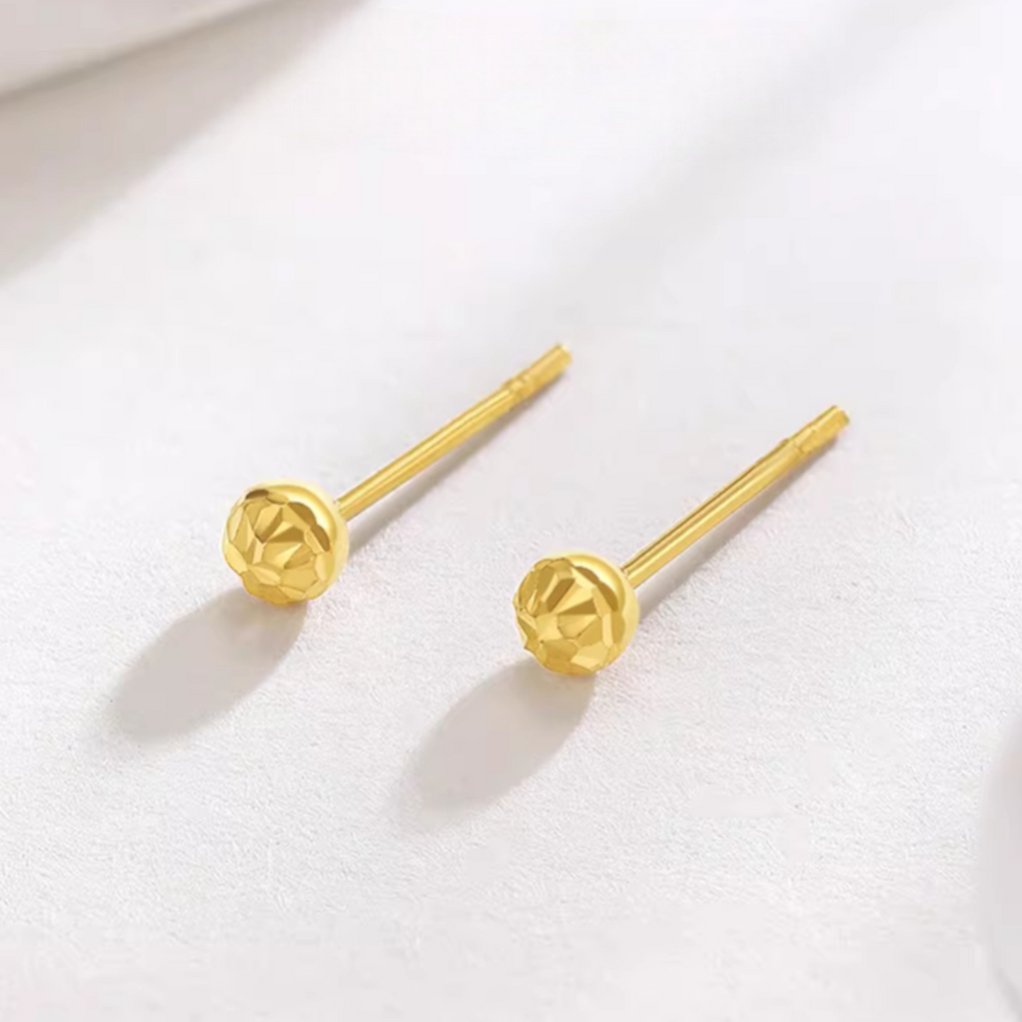18K Gold Bead Minimal Stud Earrings