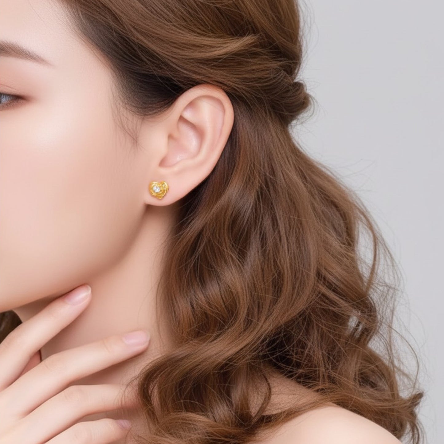 18K Gold Diamond Heart Rose Romantic Stud Earrings