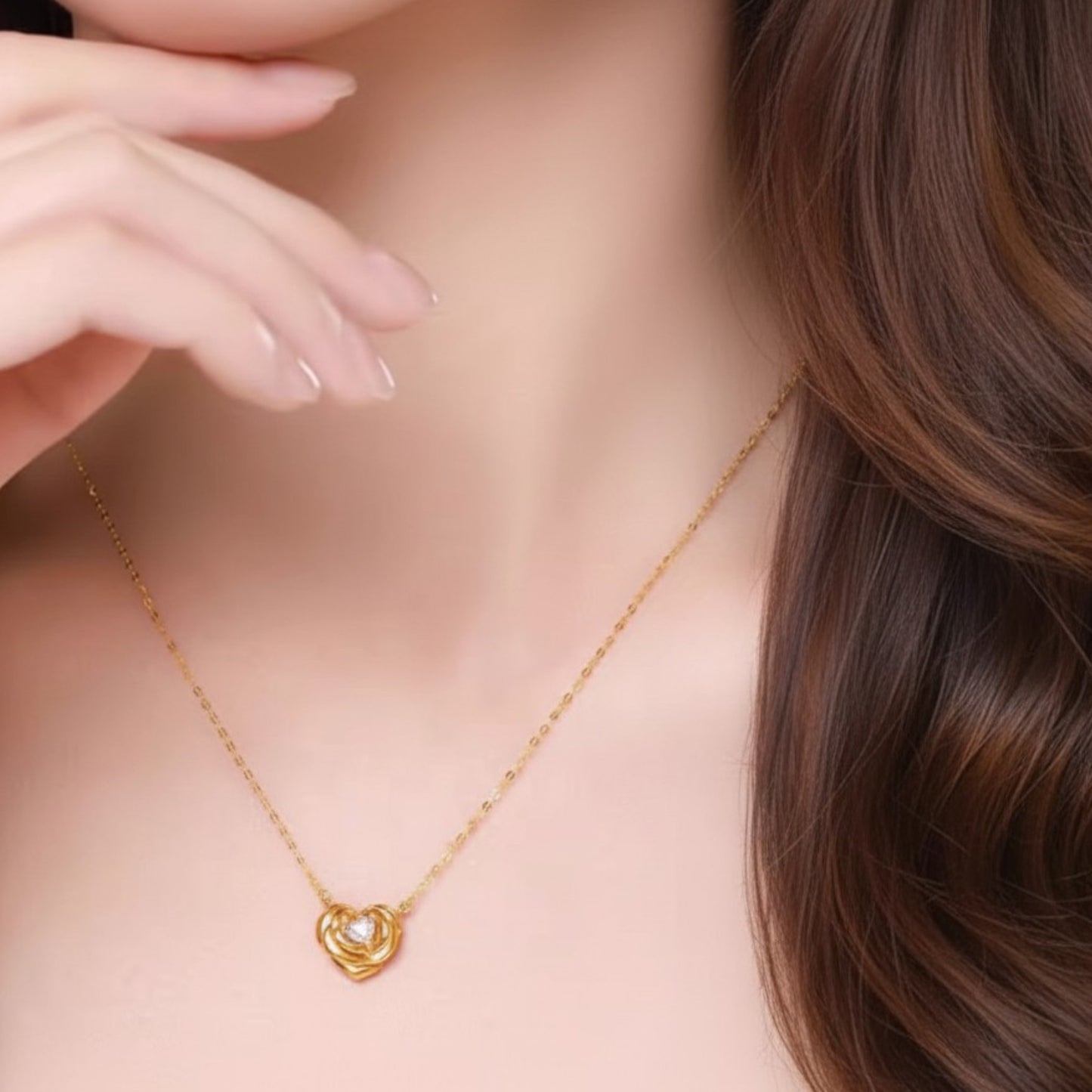 18k Gold Diamond Rose Flower Heart Romantic Pendant Necklace