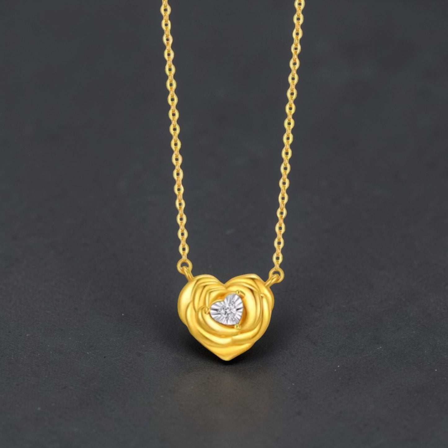 18k Gold Diamond Rose Flower Heart Romantic Pendant Necklace