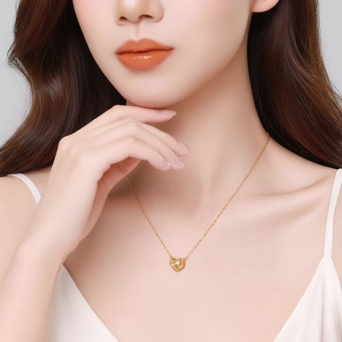 18k Gold Diamond Rose Flower Heart Romantic Pendant Necklace
