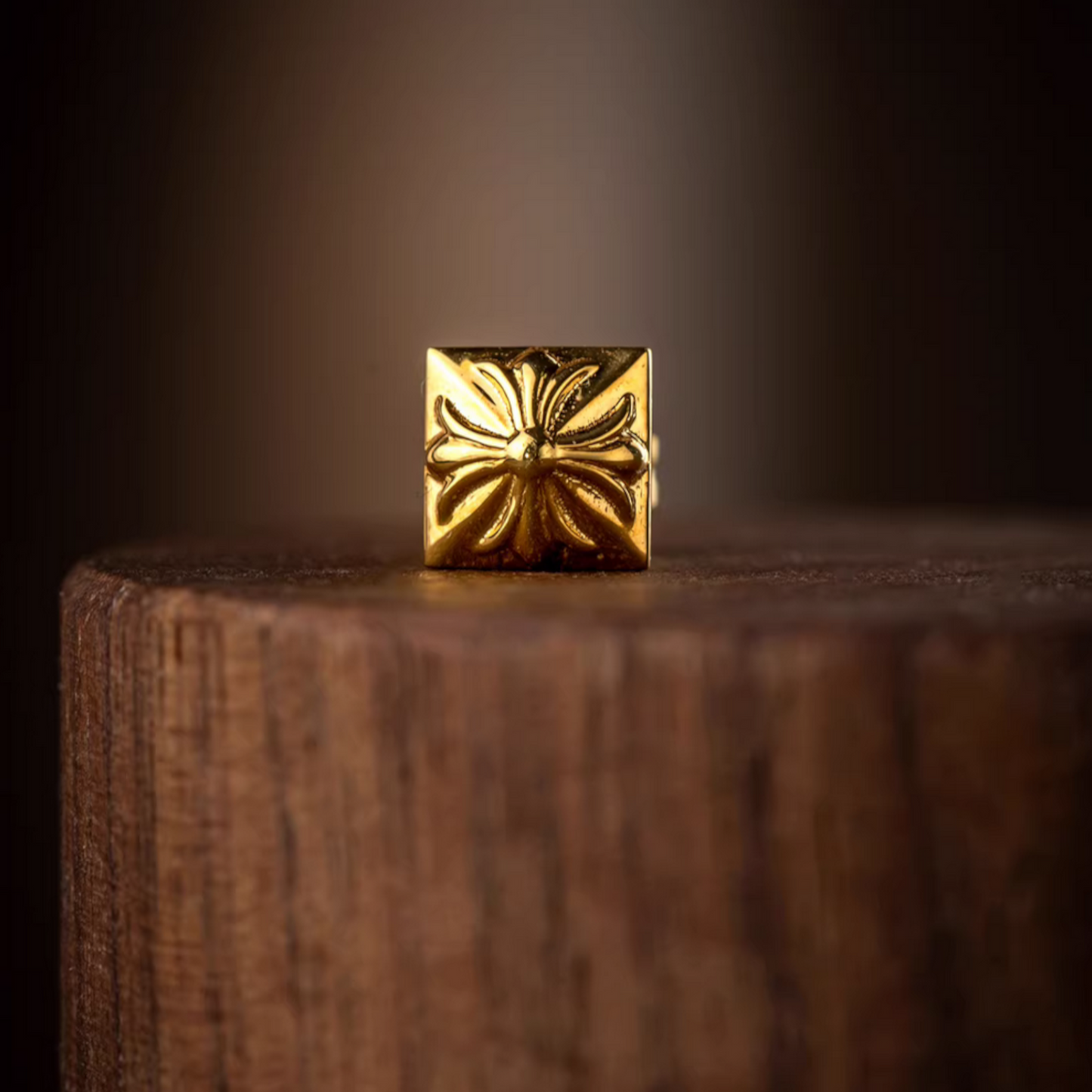 18K Fine Gold Fleur de Lis Iris Cross Stud Earrings