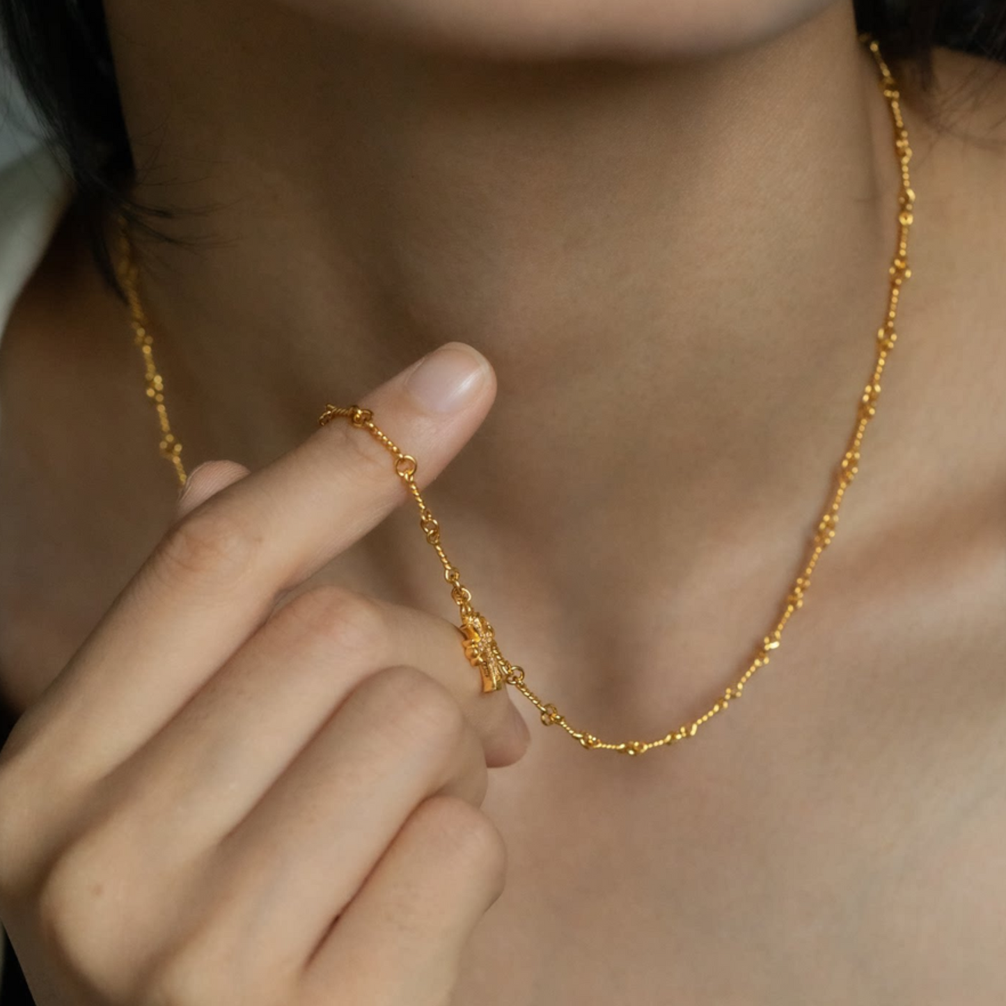 24K Fine 999 Gold Minimal Twisted Chain Cross Horse Pendant Necklace