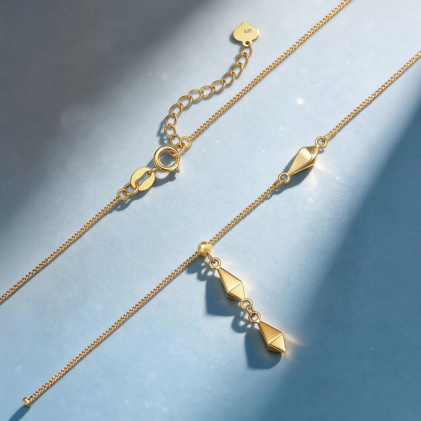 18K Gold Diamond-Shaped Tassel Minimalist Versatile Chain Pendant Necklace