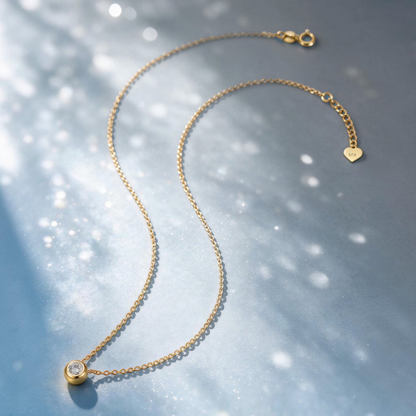 18K Gold Round Charm Minimalist Pendant Necklace