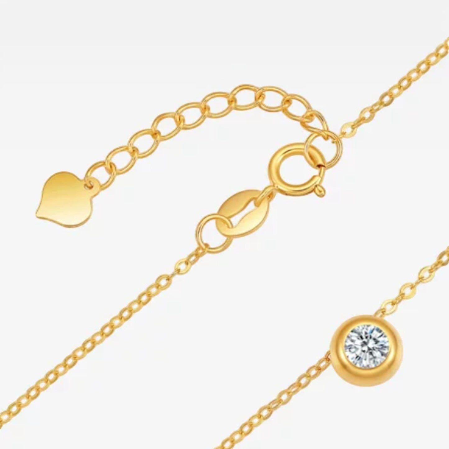 18K Gold Round Charm Minimalist Pendant Necklace