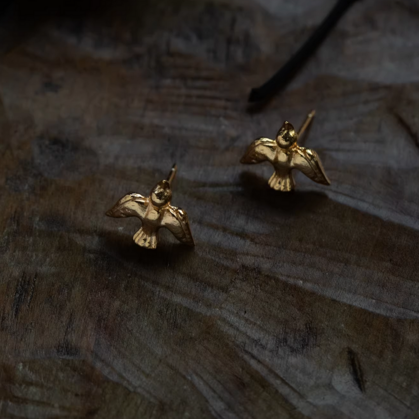 24K 999 Pure Gold Mini Bird Freedom Minimal Stud Earrings