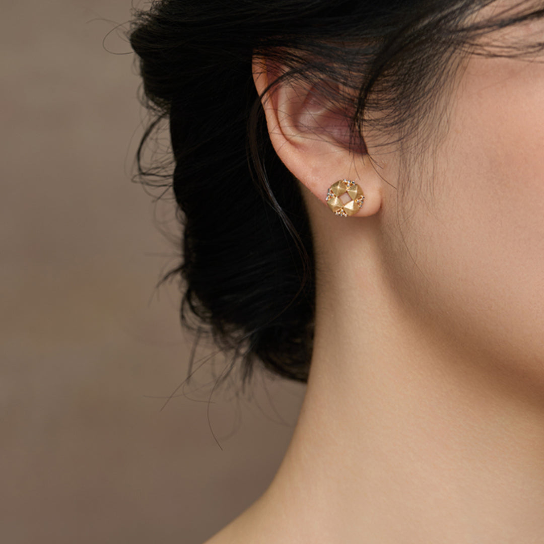 18K Real Gold Retro two-tone Lattice button Stud Earrings - Gypsophila Co.