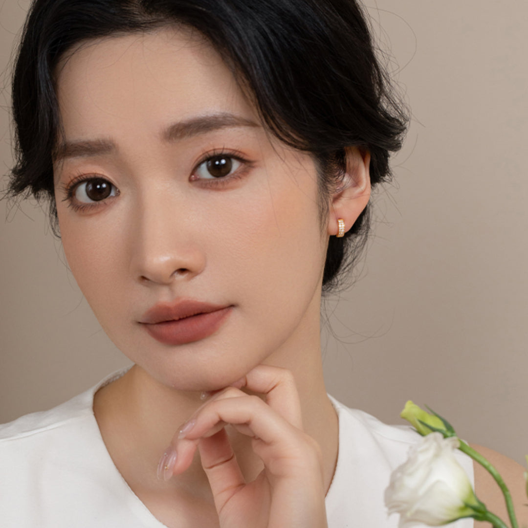 18K Gold Inlaid Zircon Stud earrings with stylish half-circle design shining Earrings