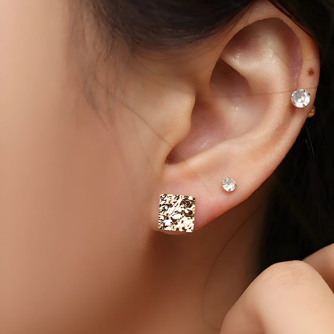 18K Gold Unique and Trendy Square Shattered Scale Stud Earrings