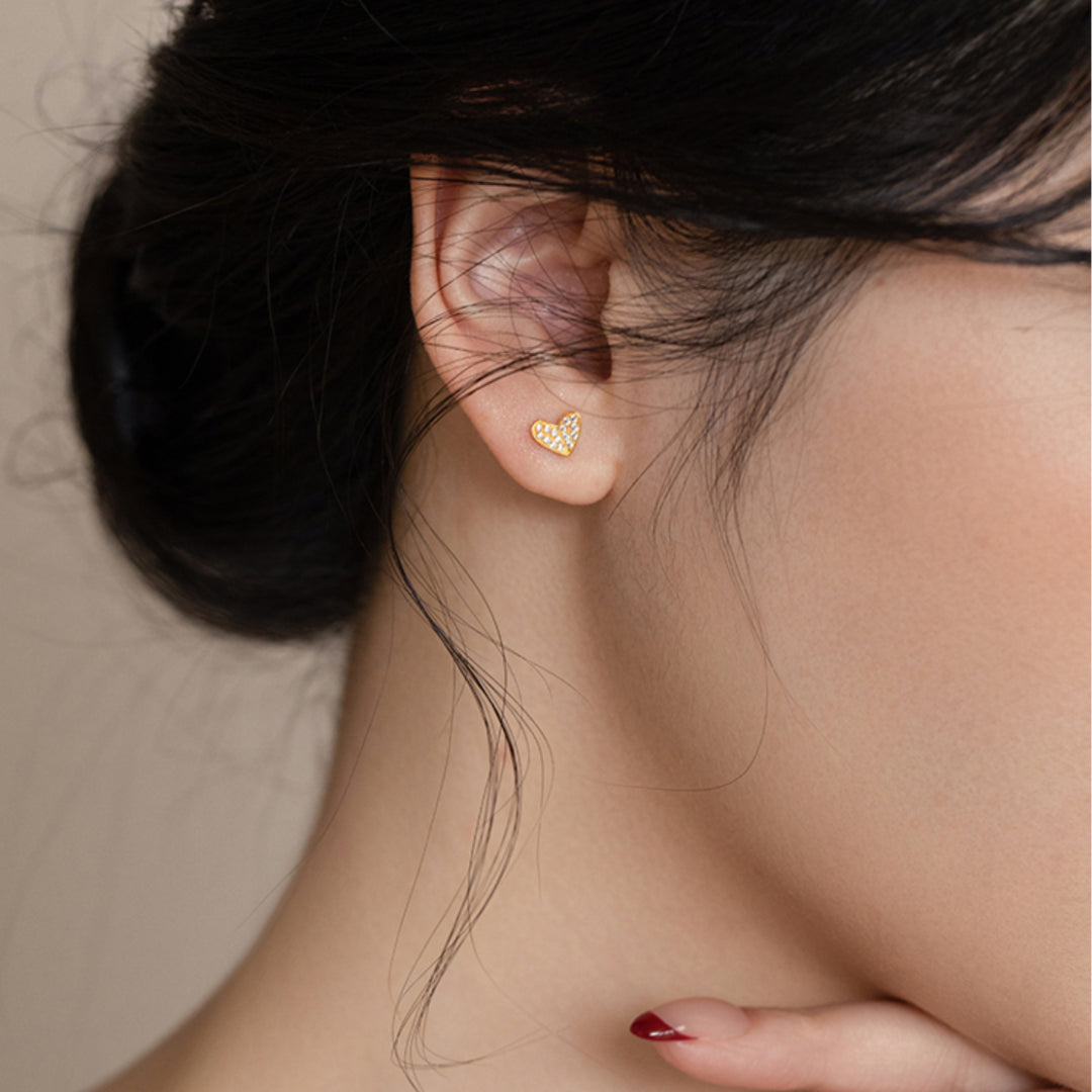 18k Real Gold Zircon Heart Shape Minimal Stud Earrings